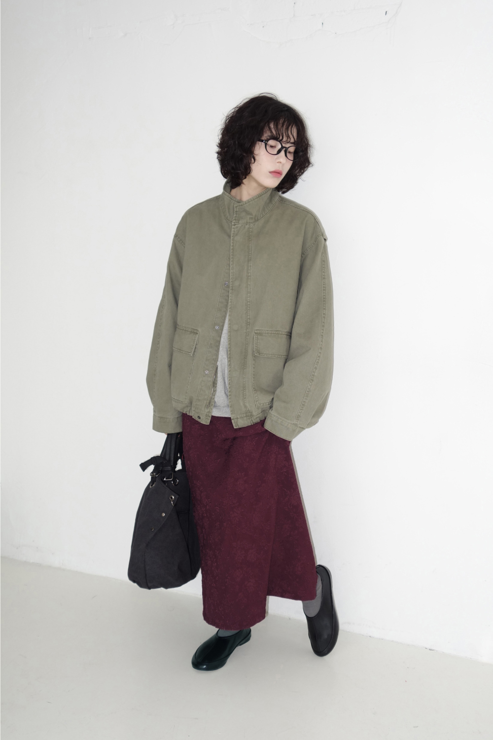 롱 스커트 모델 착용 이미지-S2L17