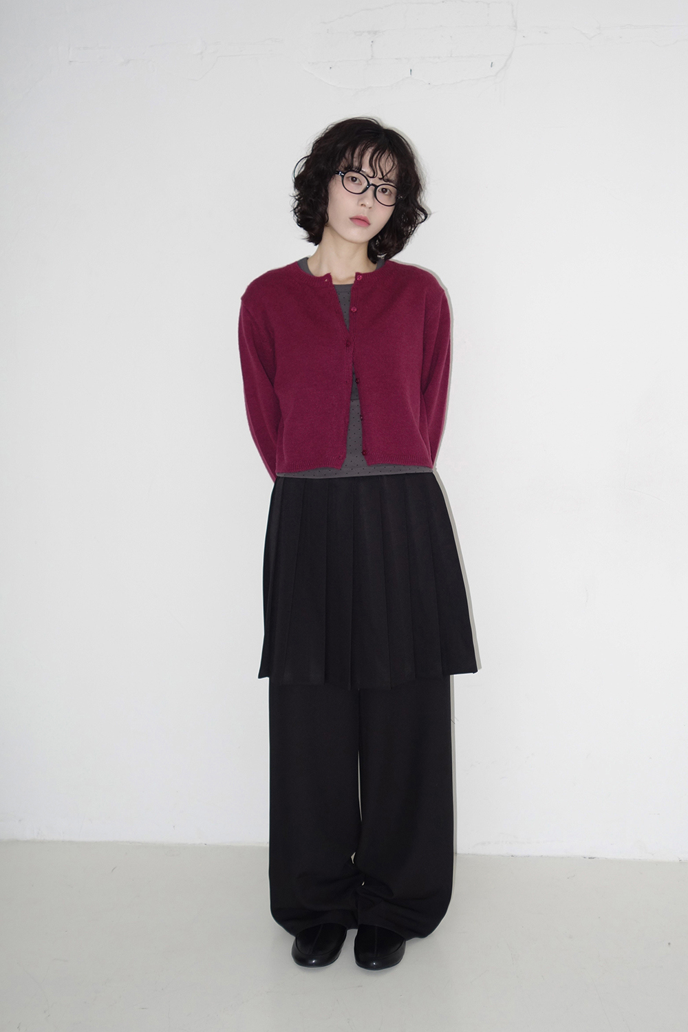 바지 모델 착용 이미지-S2L17