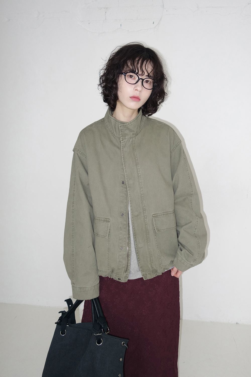 롱 스커트 모델 착용 이미지-S2L37