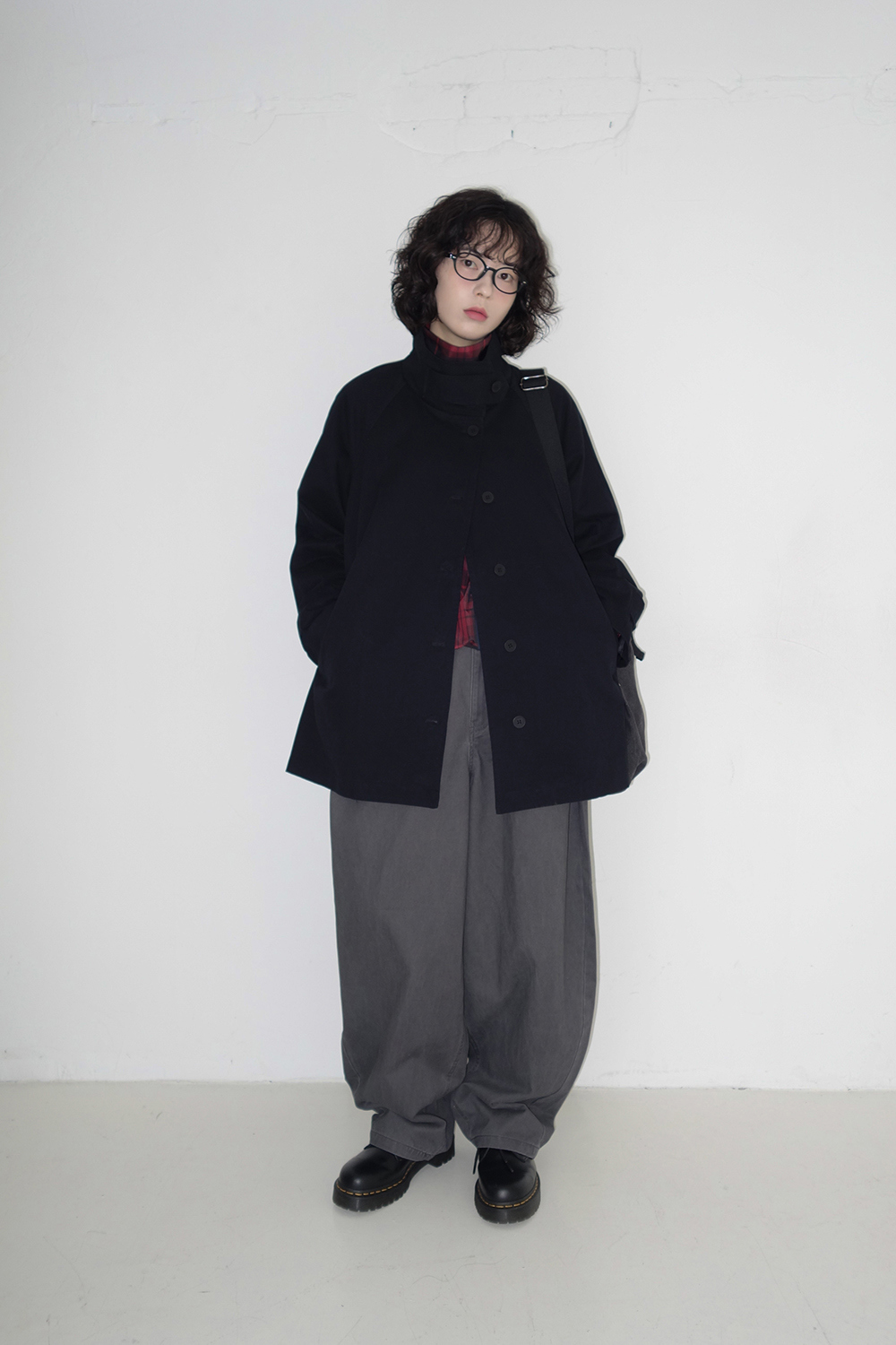 코트 모델 착용 이미지-S1L32