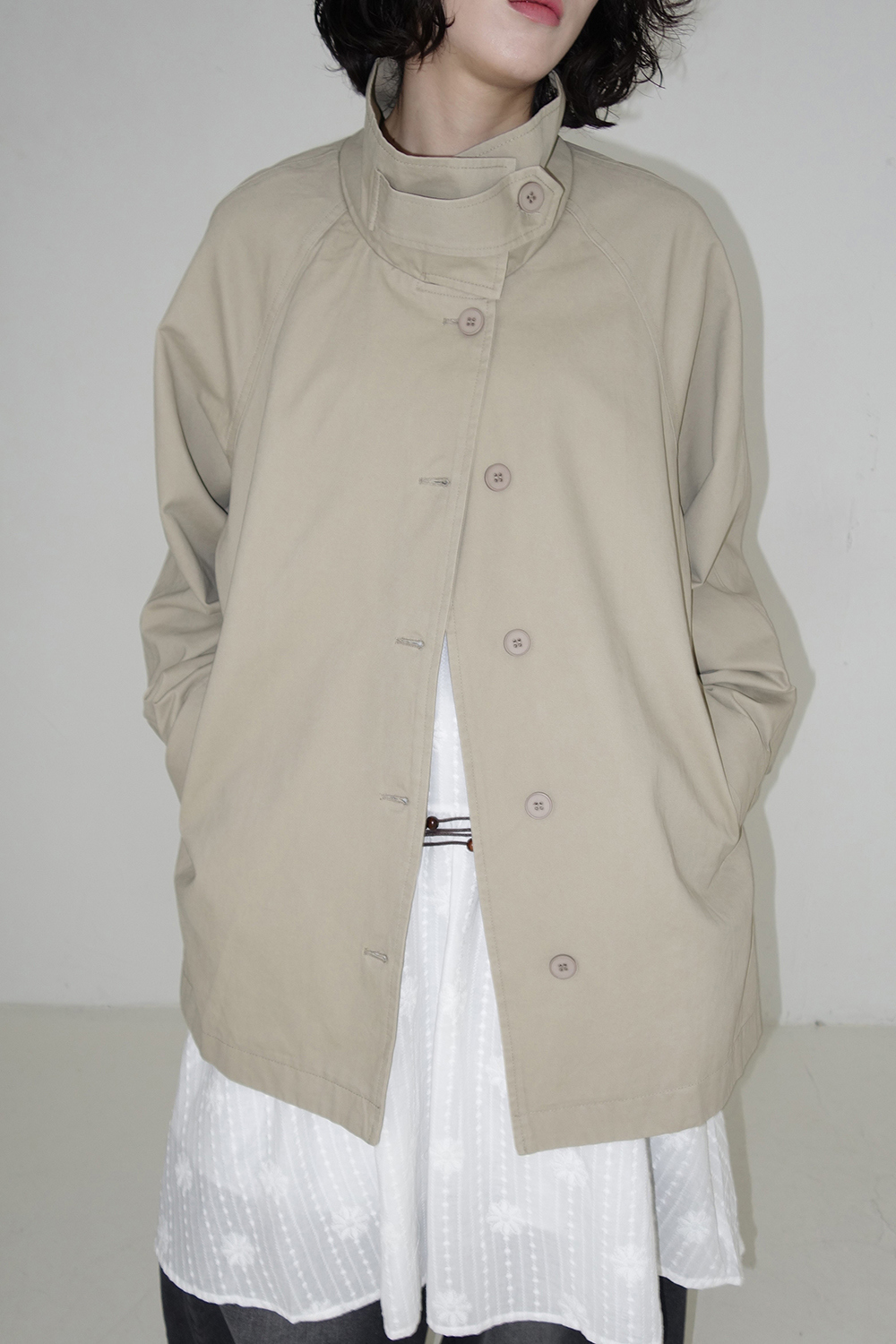 코트 모델 착용 이미지-S1L15