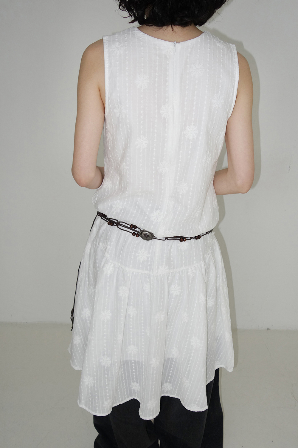 드레스 모델 착용 이미지-S1L17