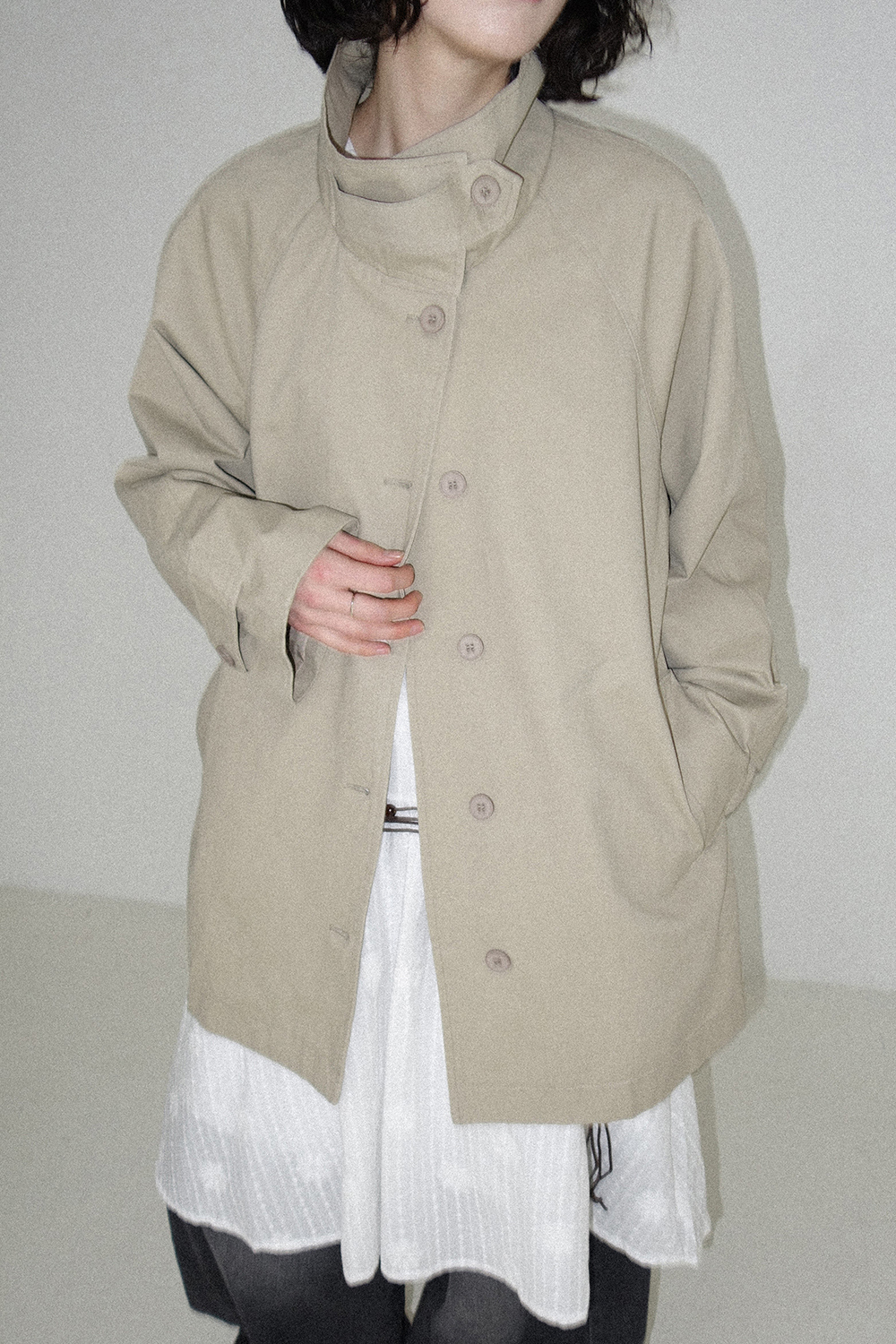 코트 모델 착용 이미지-S1L26