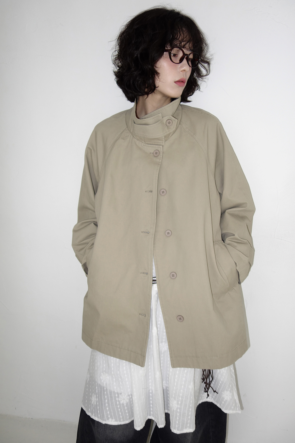 코트 모델 착용 이미지-S1L5