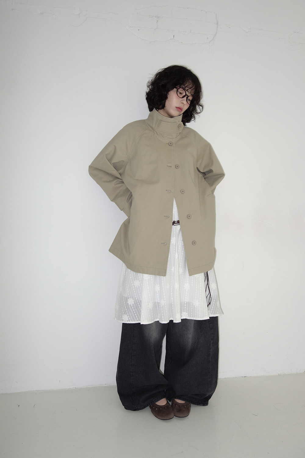 코트 모델 착용 이미지-S1L8