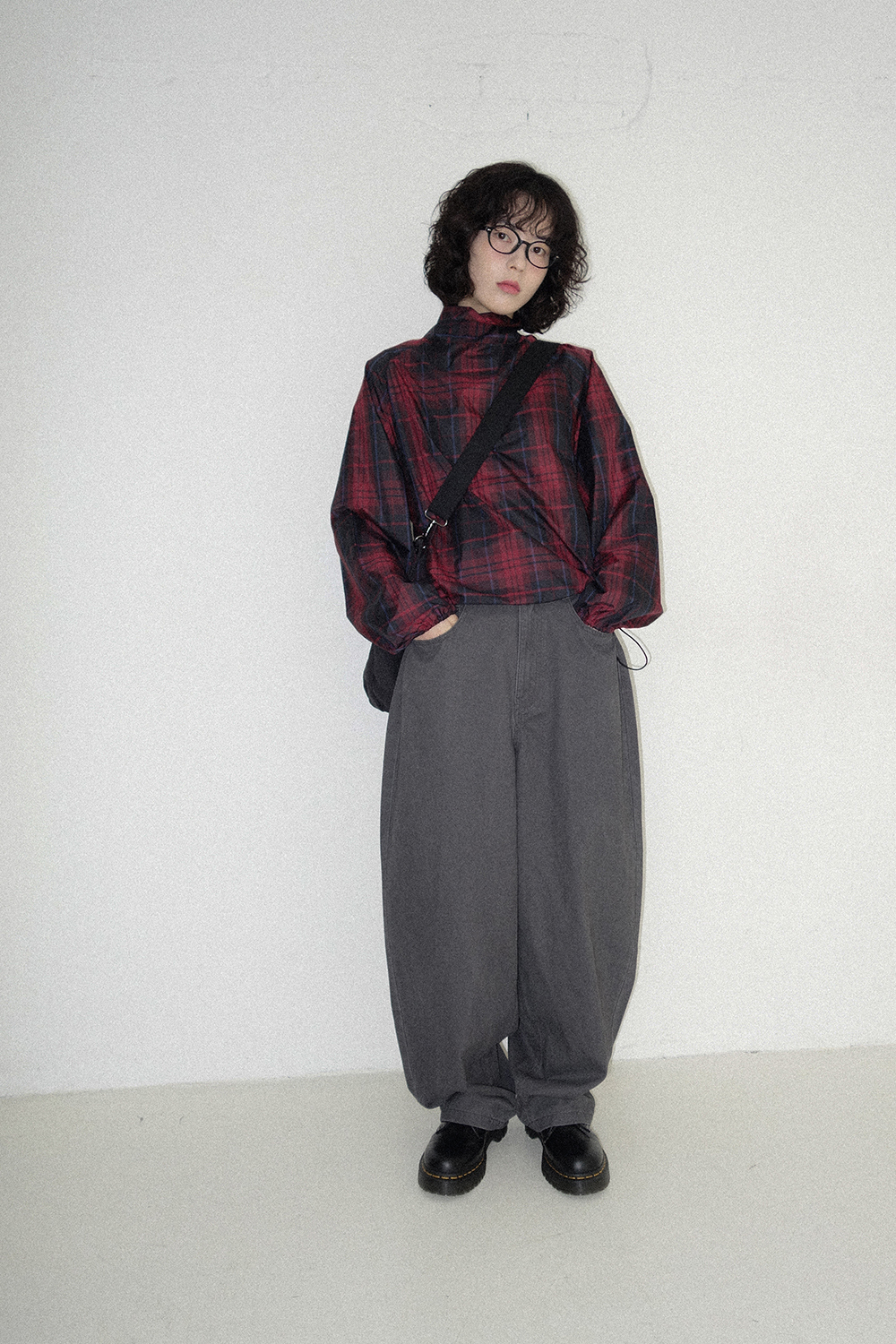 코트 모델 착용 이미지-S1L41