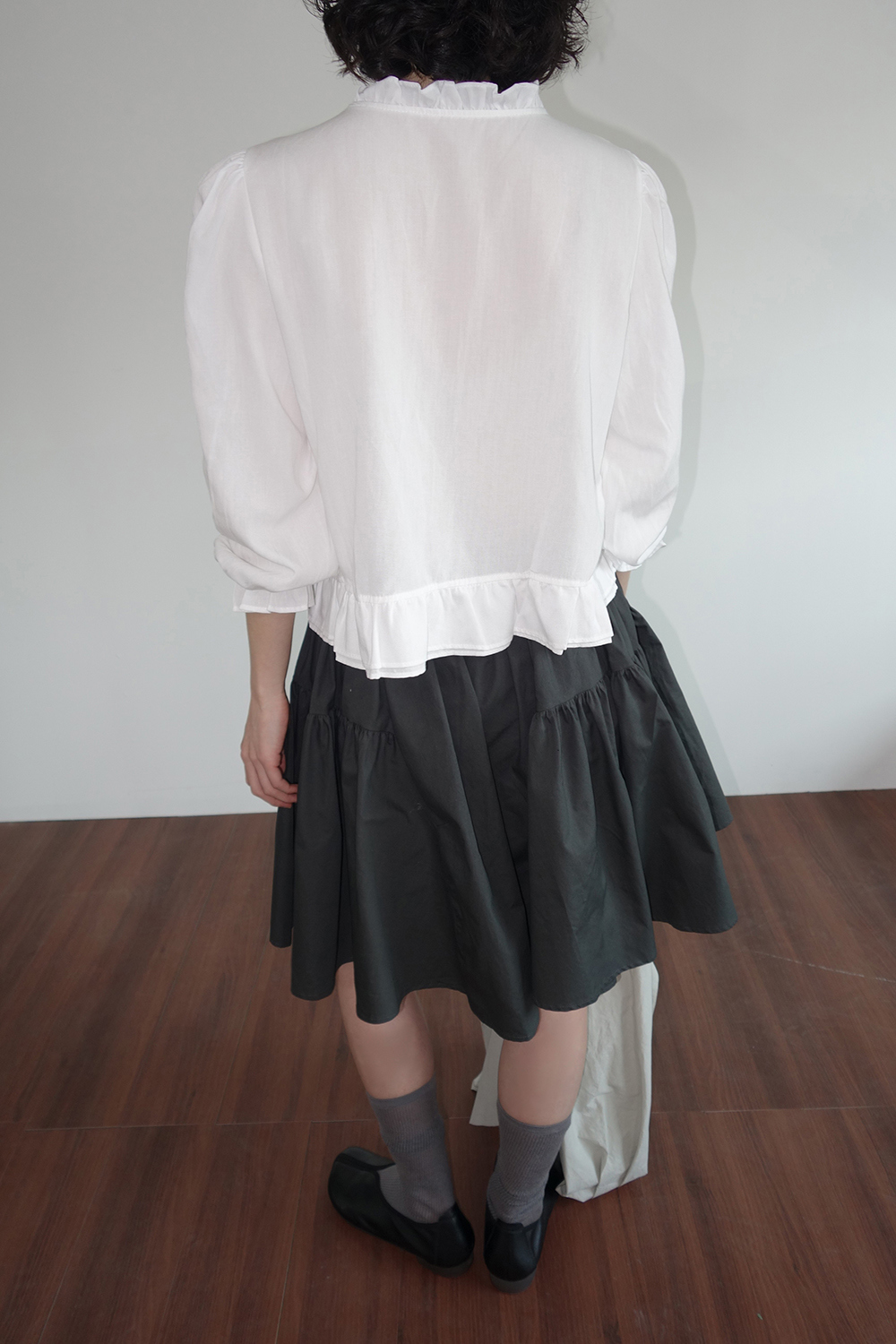 드레스 모델 착용 이미지-S1L11