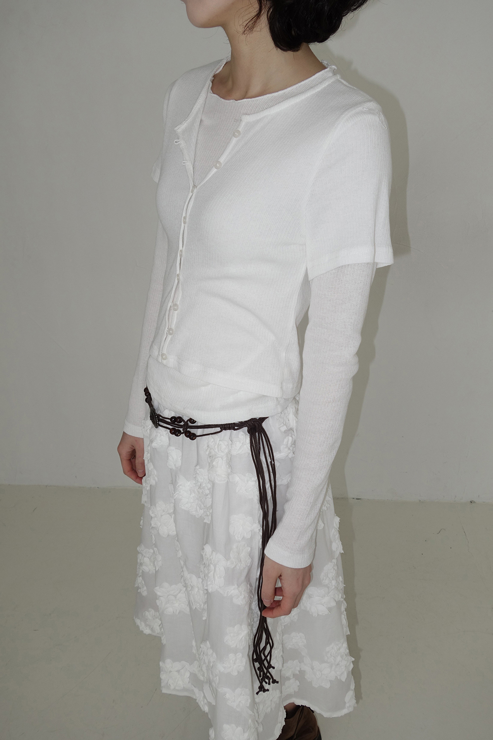 드레스 모델 착용 이미지-S2L6