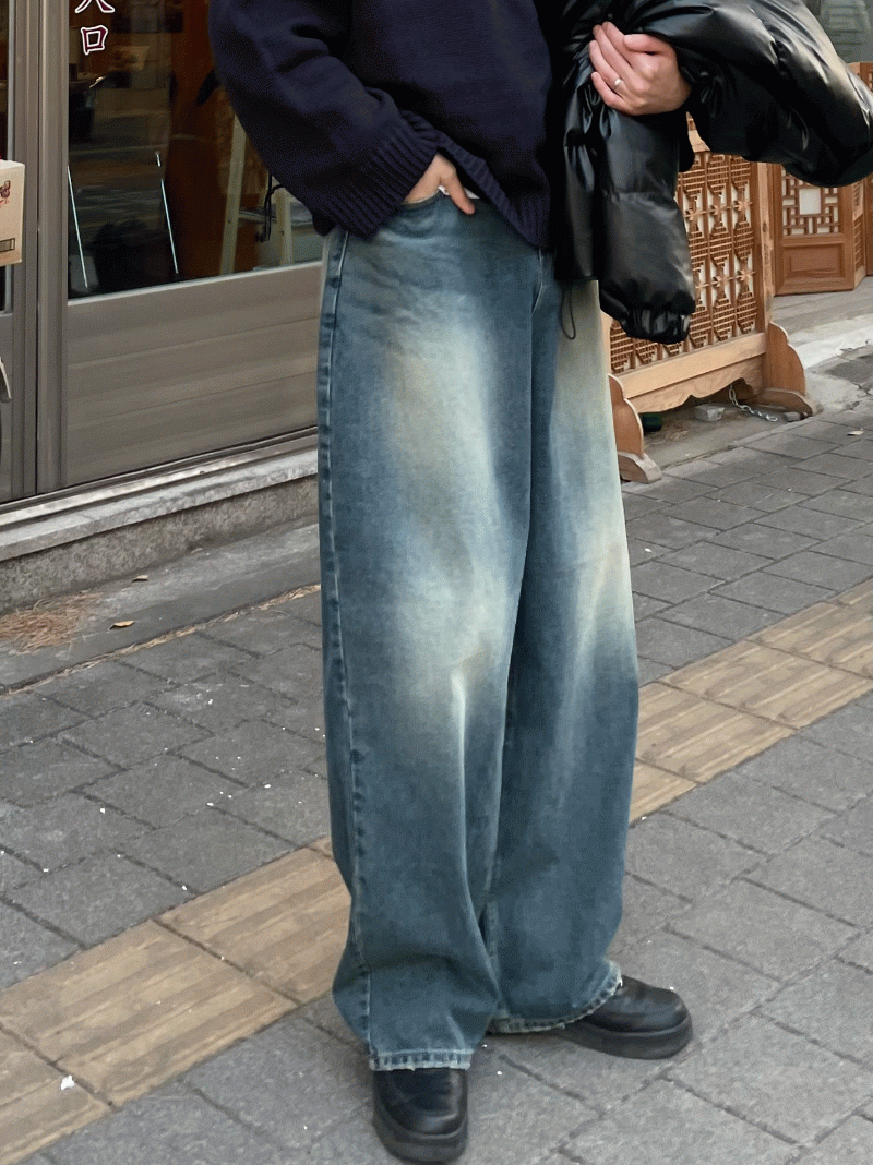 Wide washing baggy jeans 아크로웨이