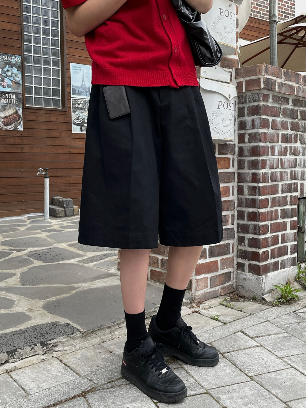 미니 스커트 모델 착용 이미지-S2L1