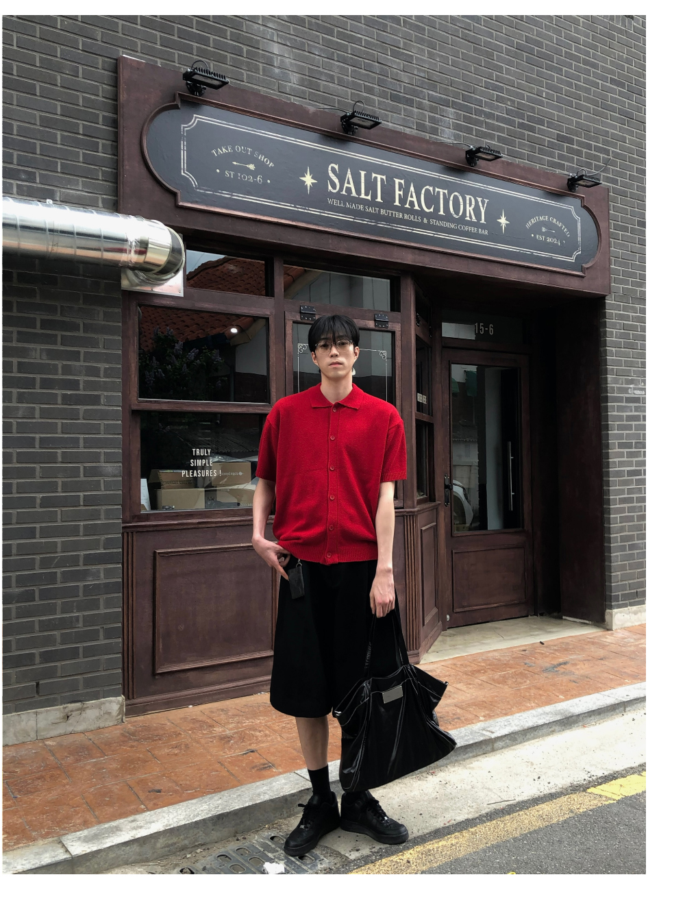 미니 스커트 모델 착용 이미지-S2L8