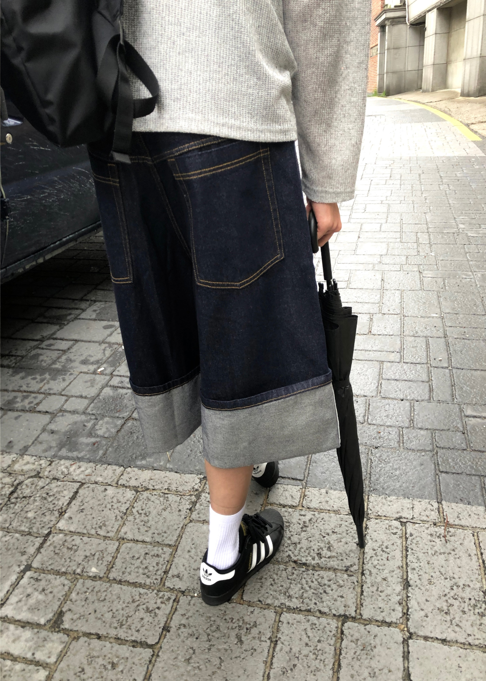 반바지 모델 착용 이미지-S2L3