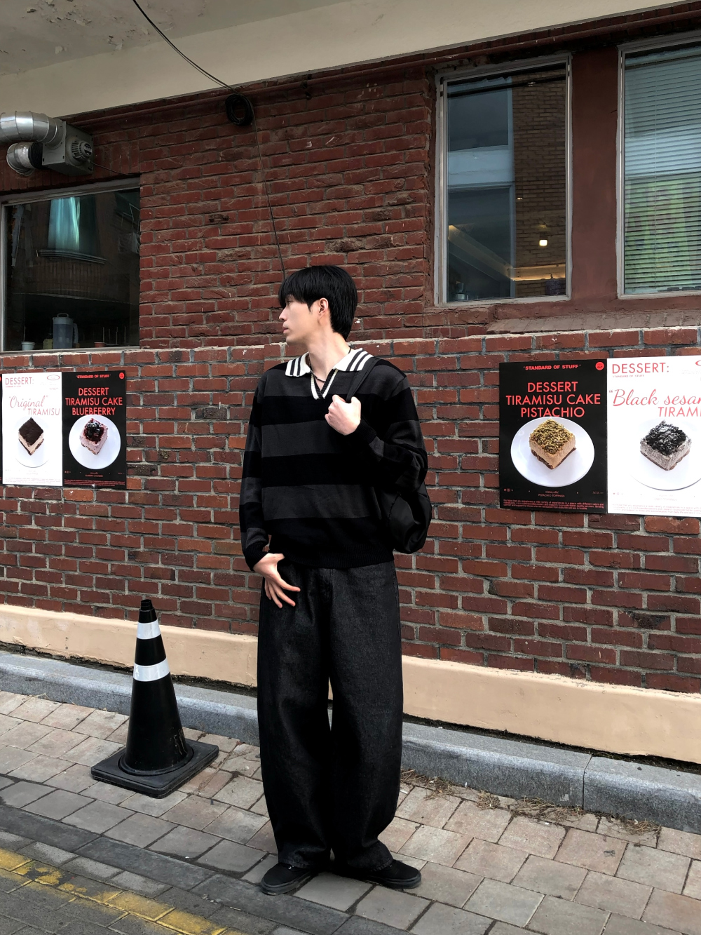 長袖 T 卹模特兒穿著圖片 - S1L25