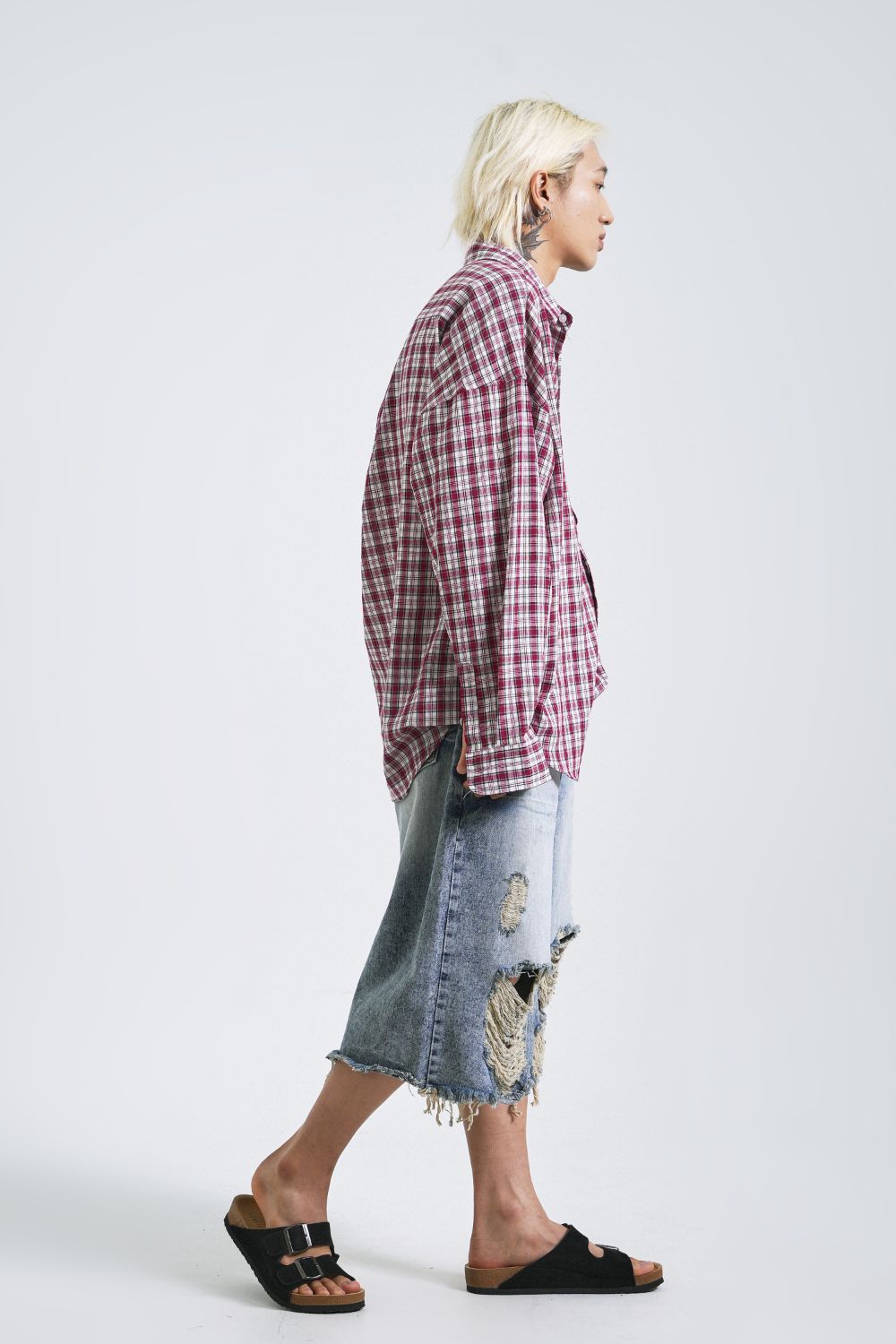 1adb80e1e1a019ffebe4cc72e0ec52c1