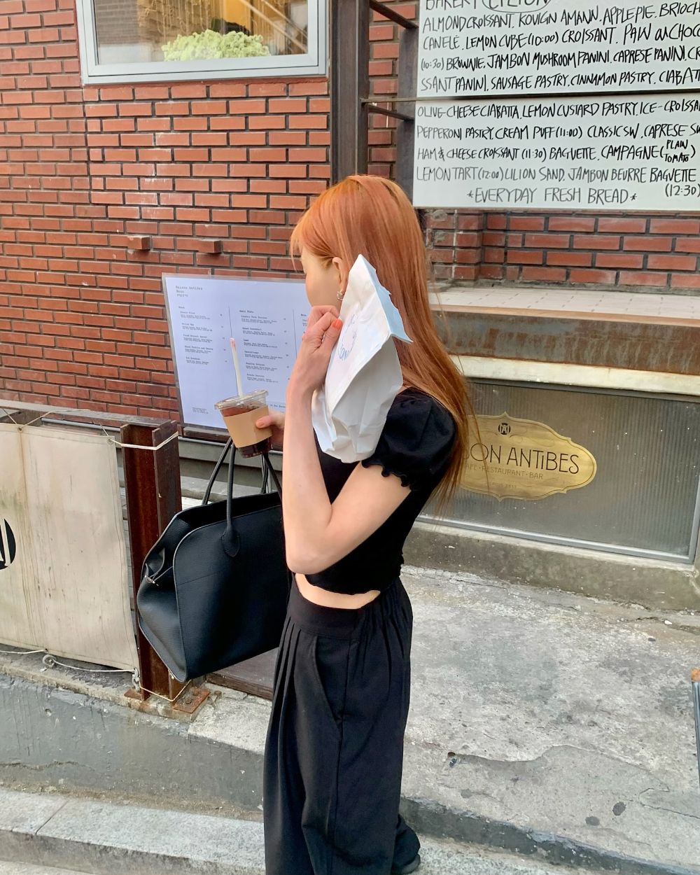 반팔 티셔츠 모델 착용 이미지-S13L6