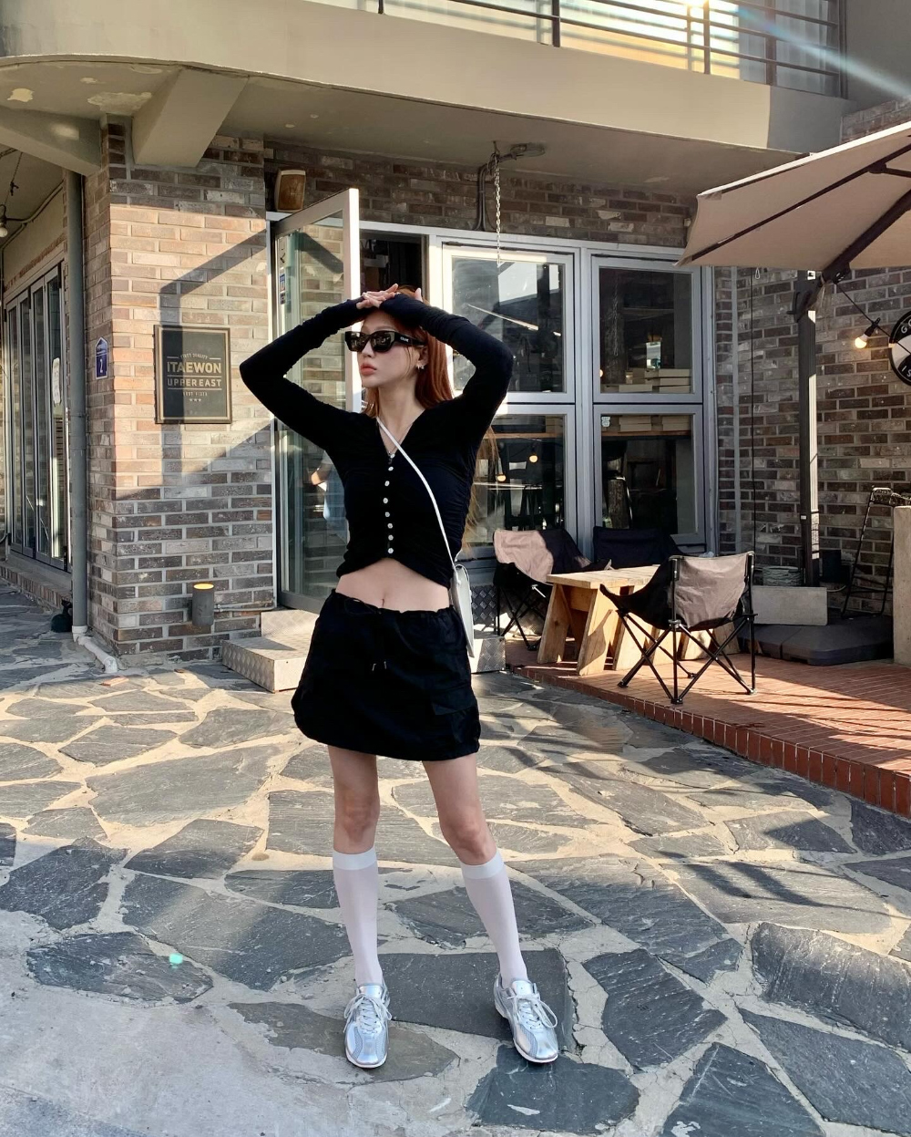 미니 스커트 모델 착용 이미지-S13L2