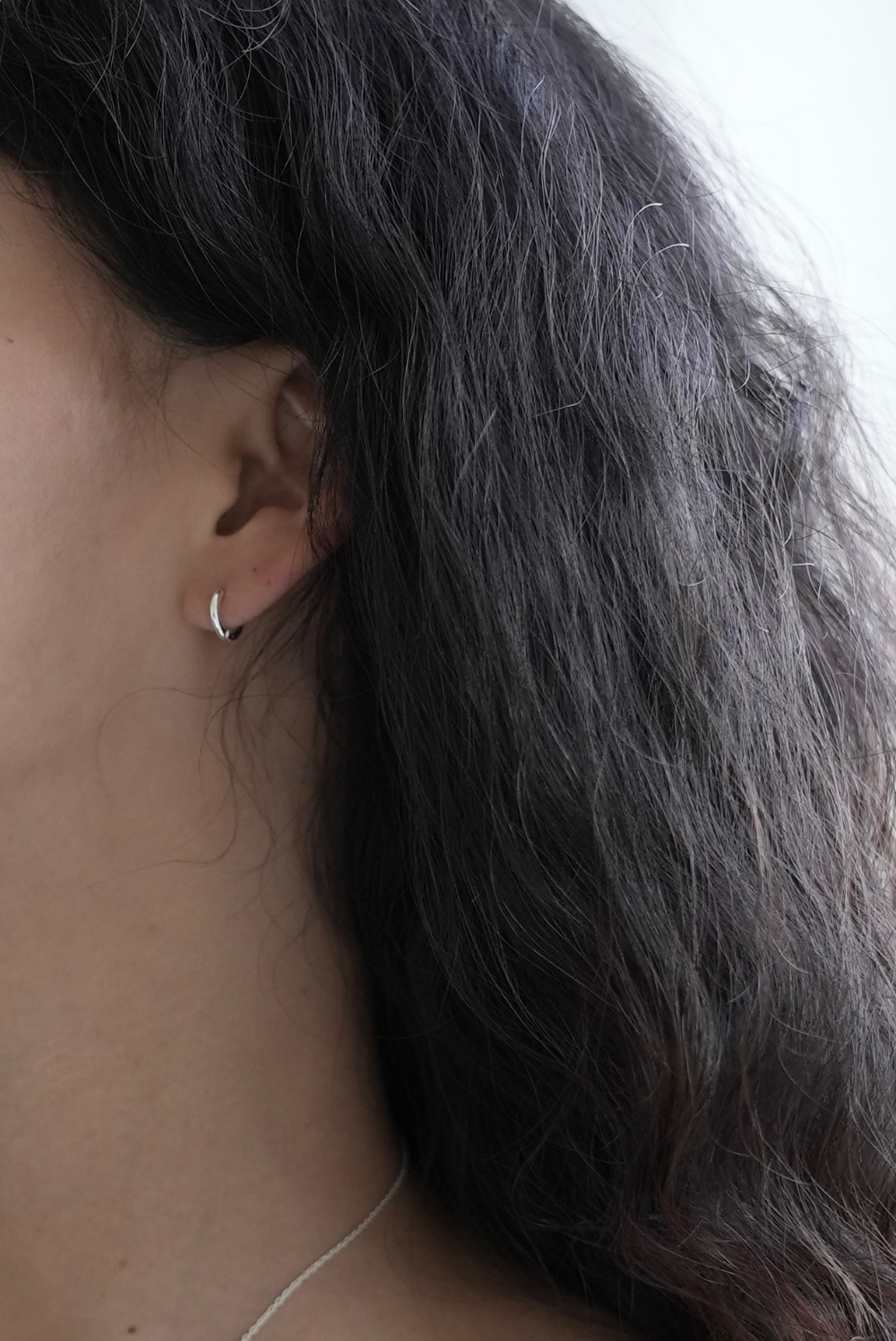 악세사리 모델 착용 이미지-S31L6