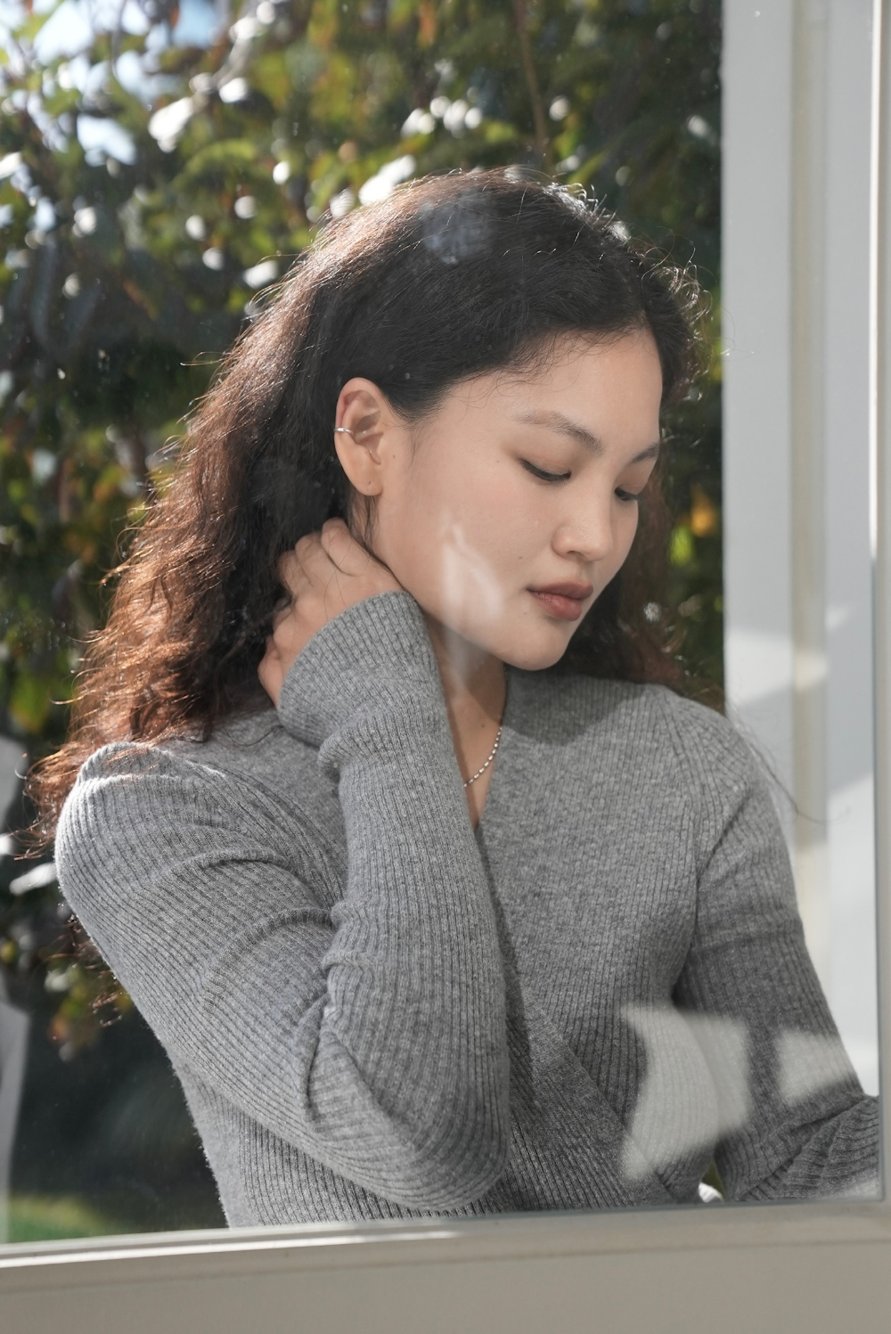 악세사리 모델 착용 이미지-S24L4