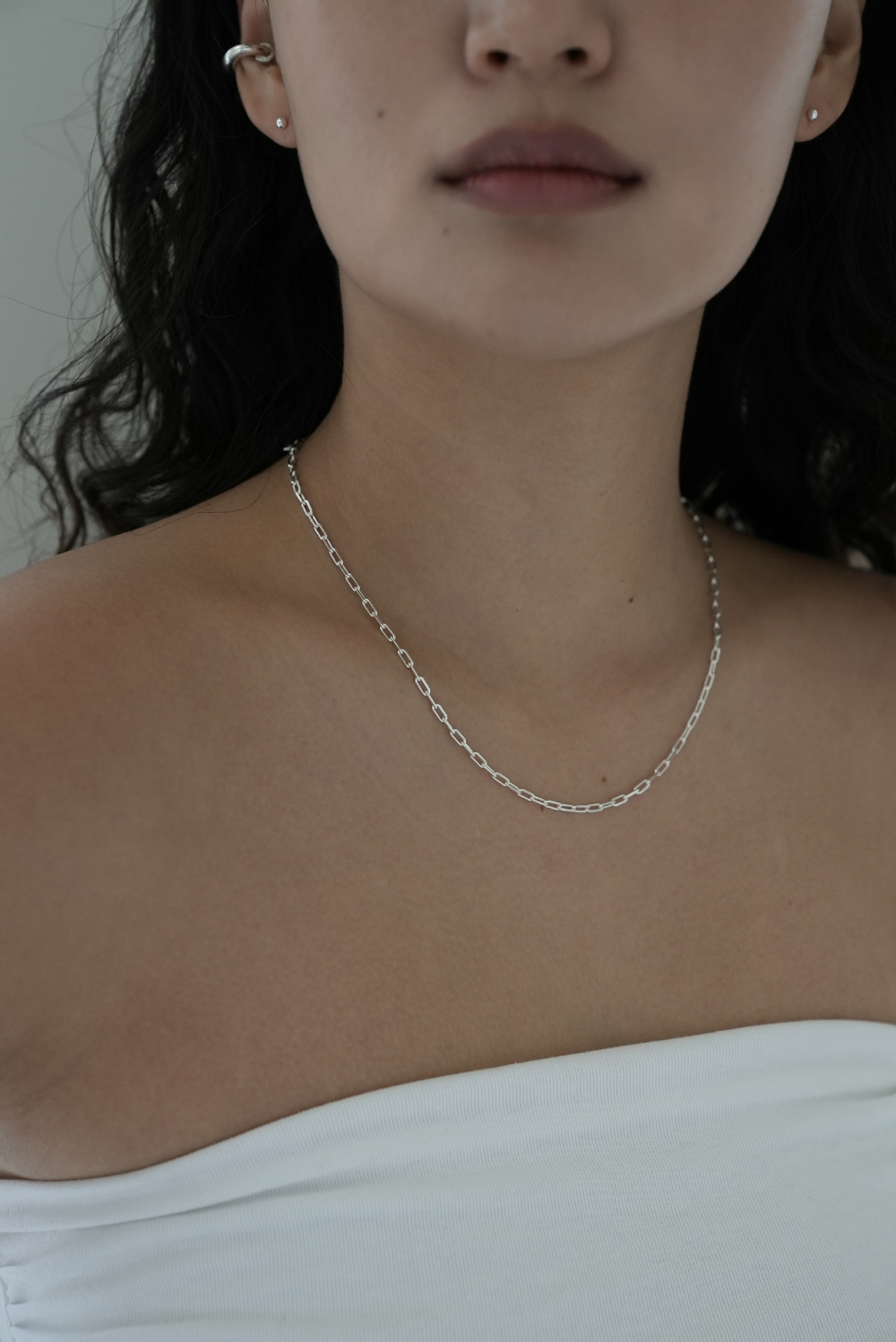 악세사리 모델 착용 이미지-S48L5