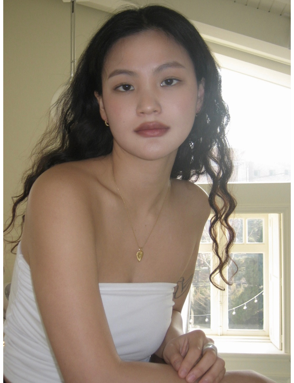 악세사리 모델 착용 이미지-S38L12