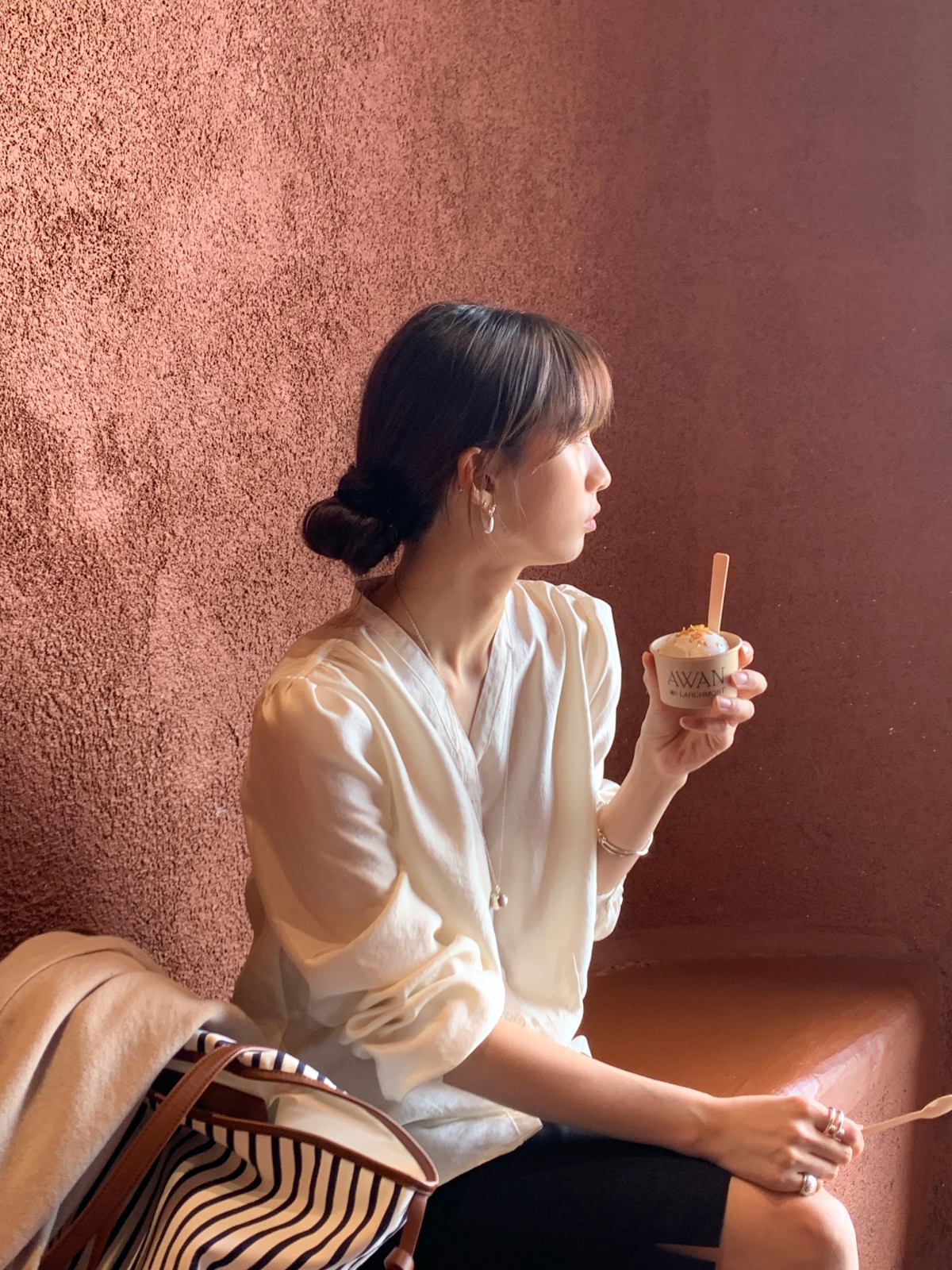 ブラウス モデル画像-S4L129