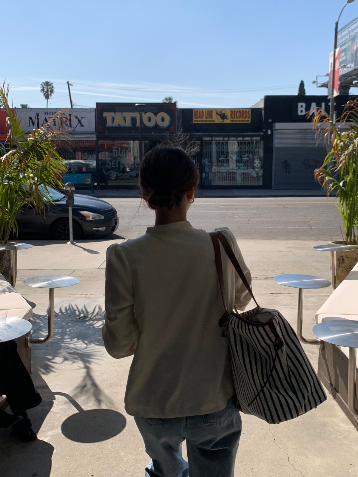 ブラウス モデル画像-S4L36