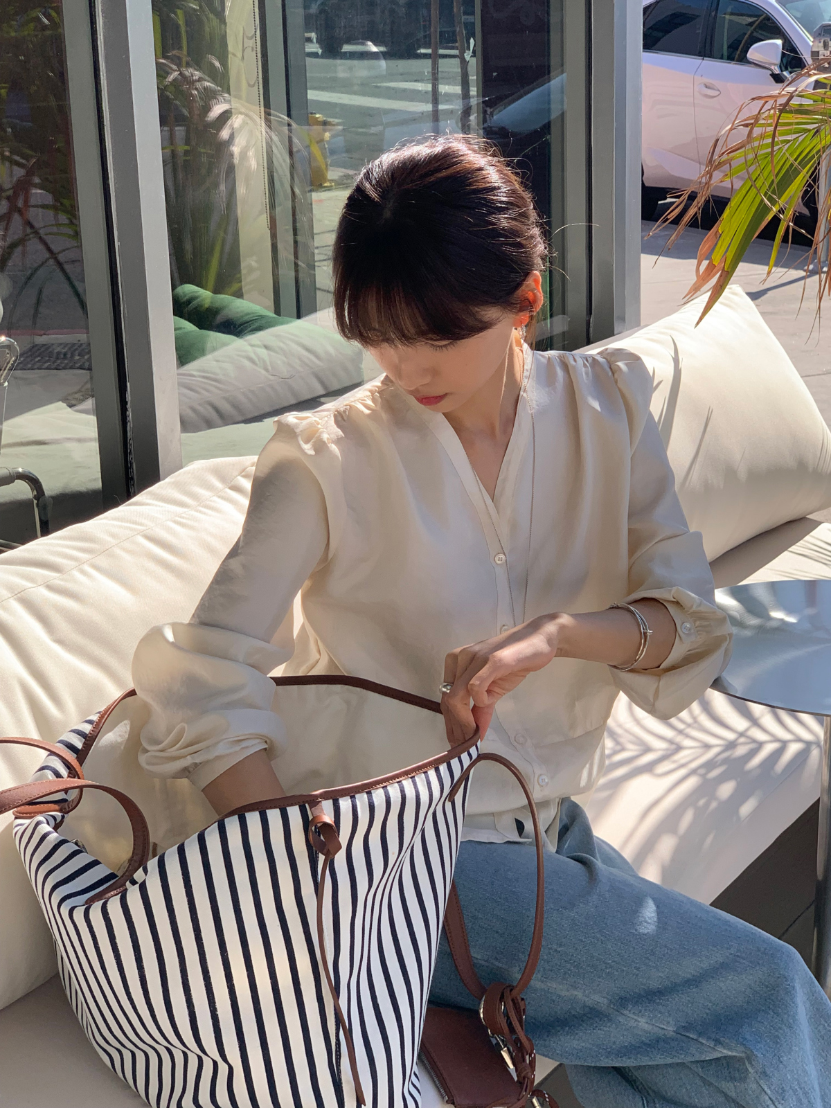 ブラウス モデル画像-S4L68