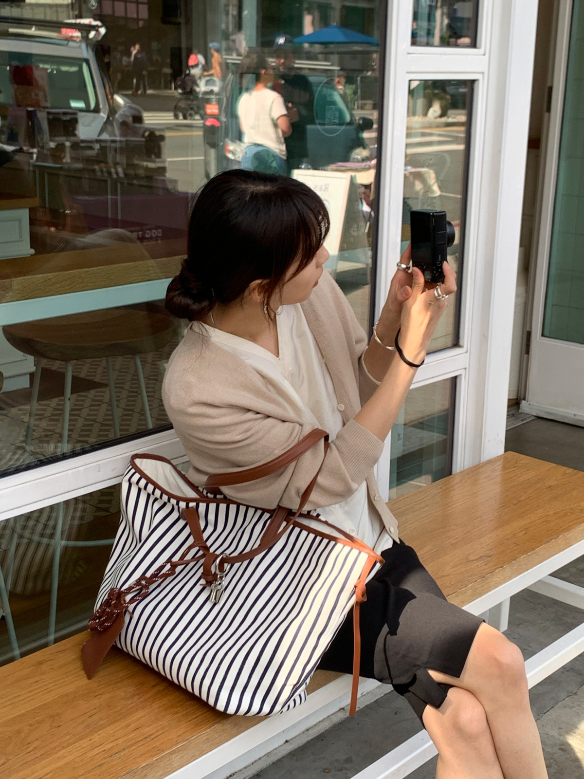 ブラウス モデル画像-S4L97