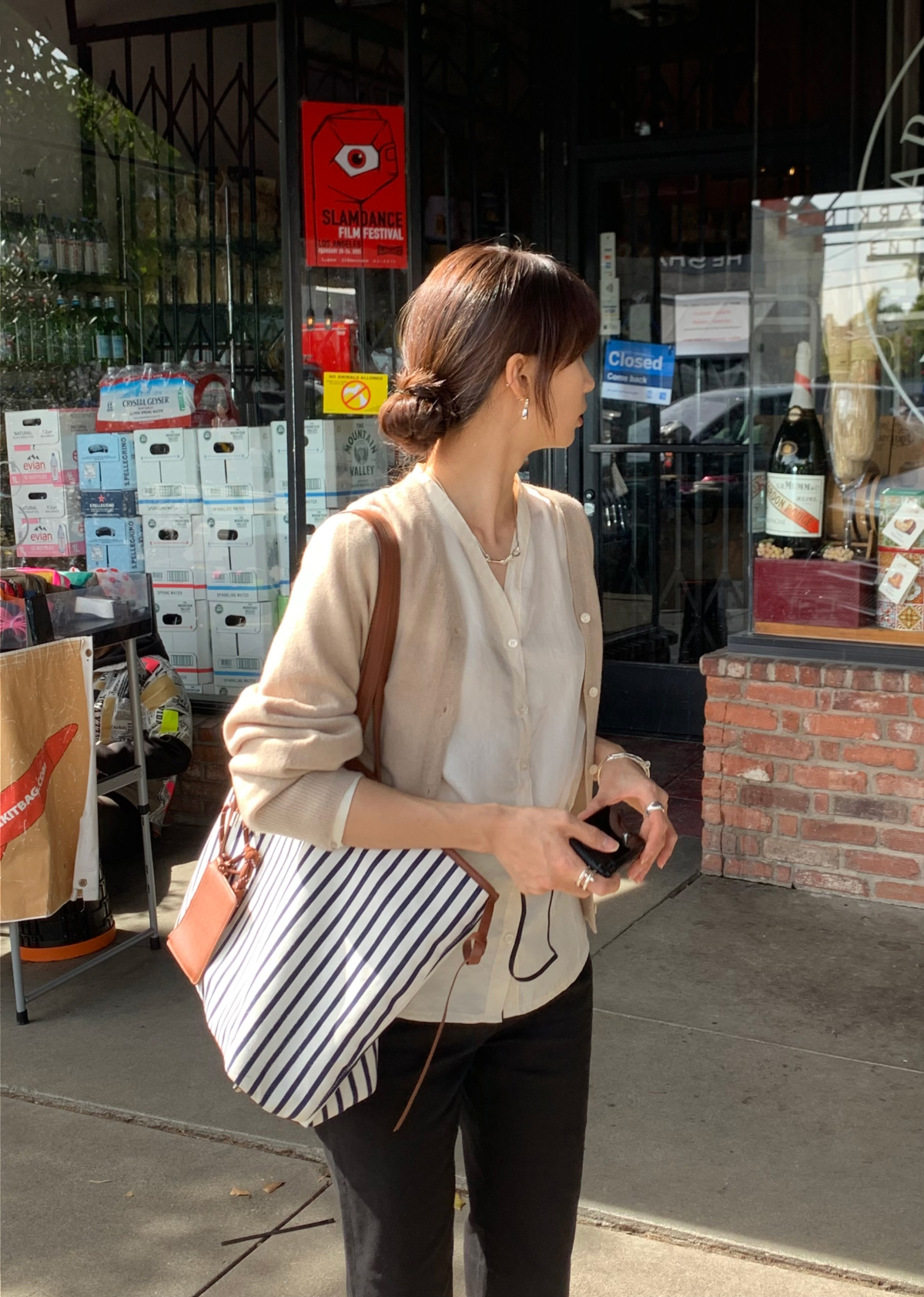 ブラウス モデル画像-S4L84