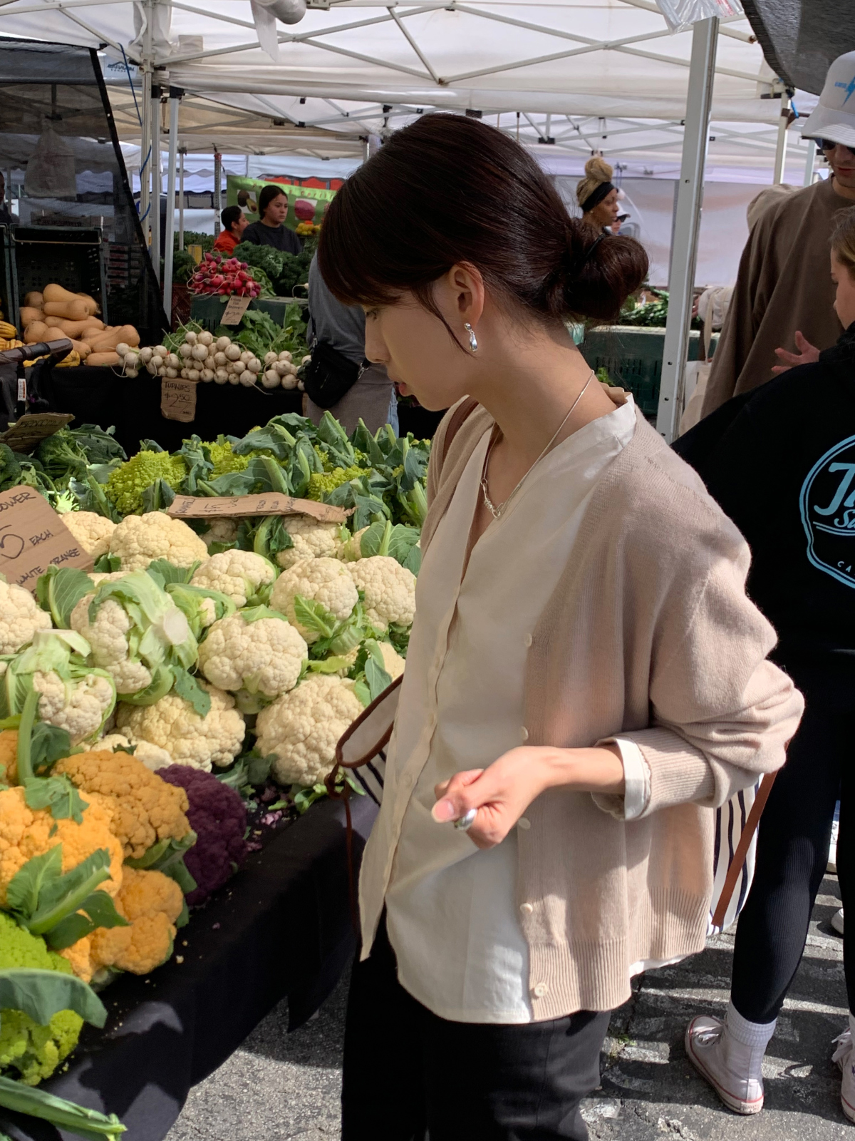 ブラウス モデル画像-S4L79