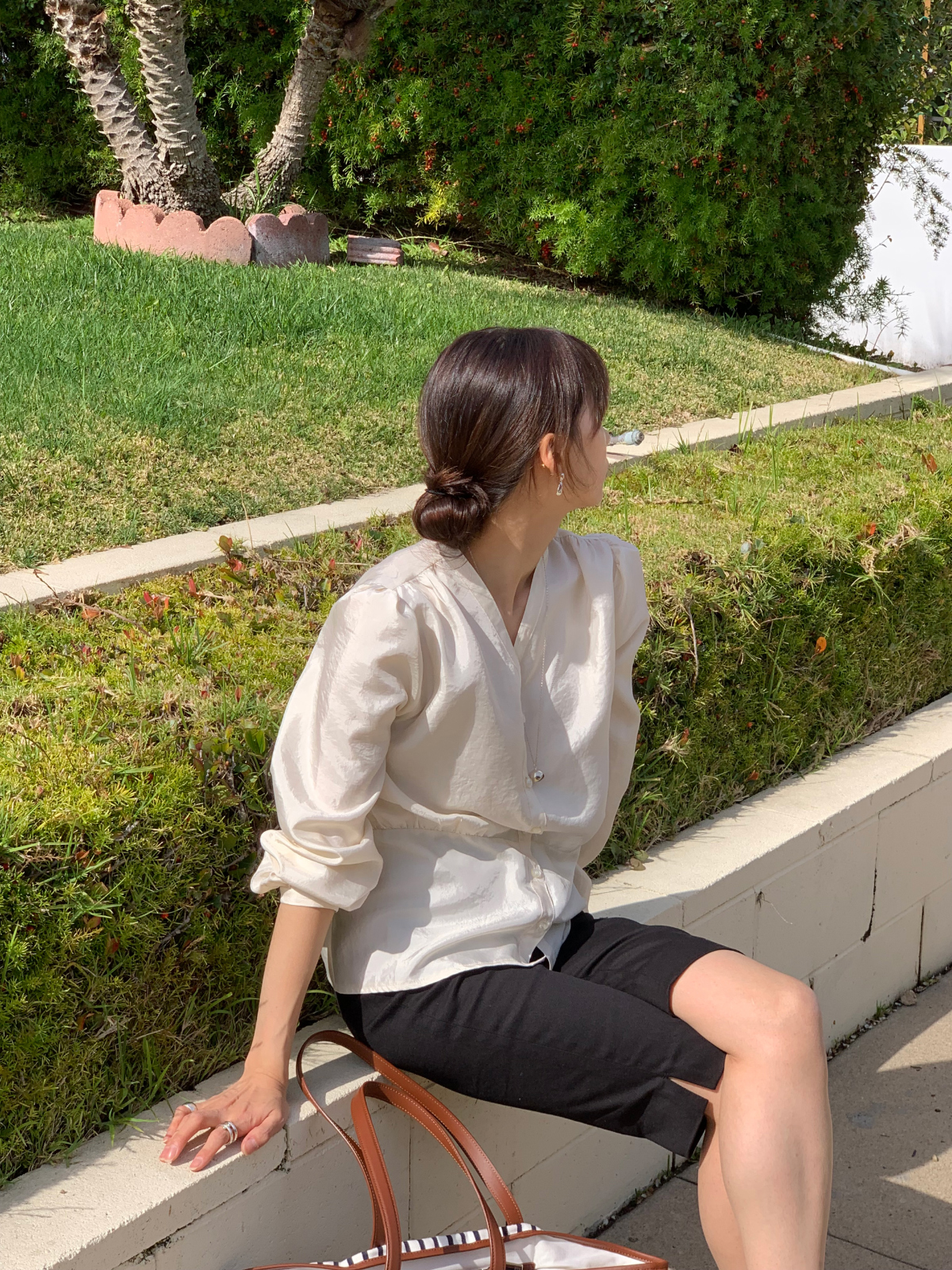 ブラウス モデル画像-S4L144