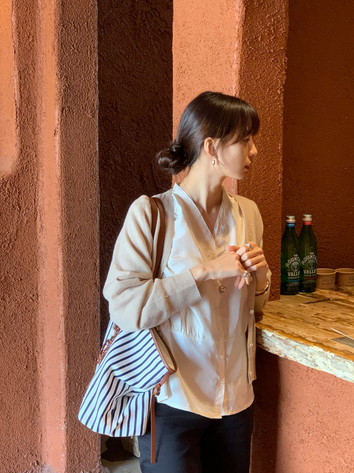 ブラウス モデル画像-S4L119