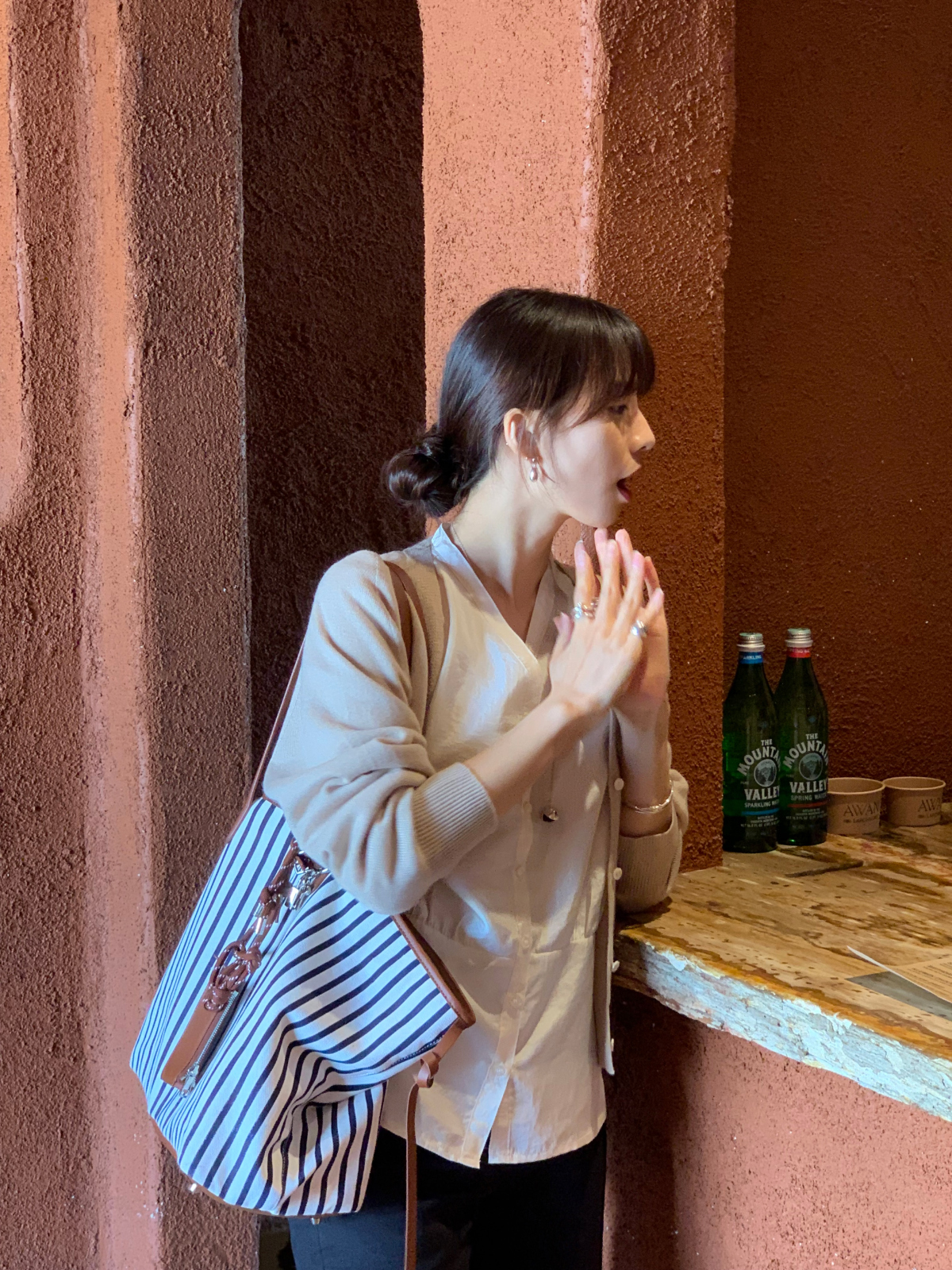 ブラウス モデル画像-S4L118