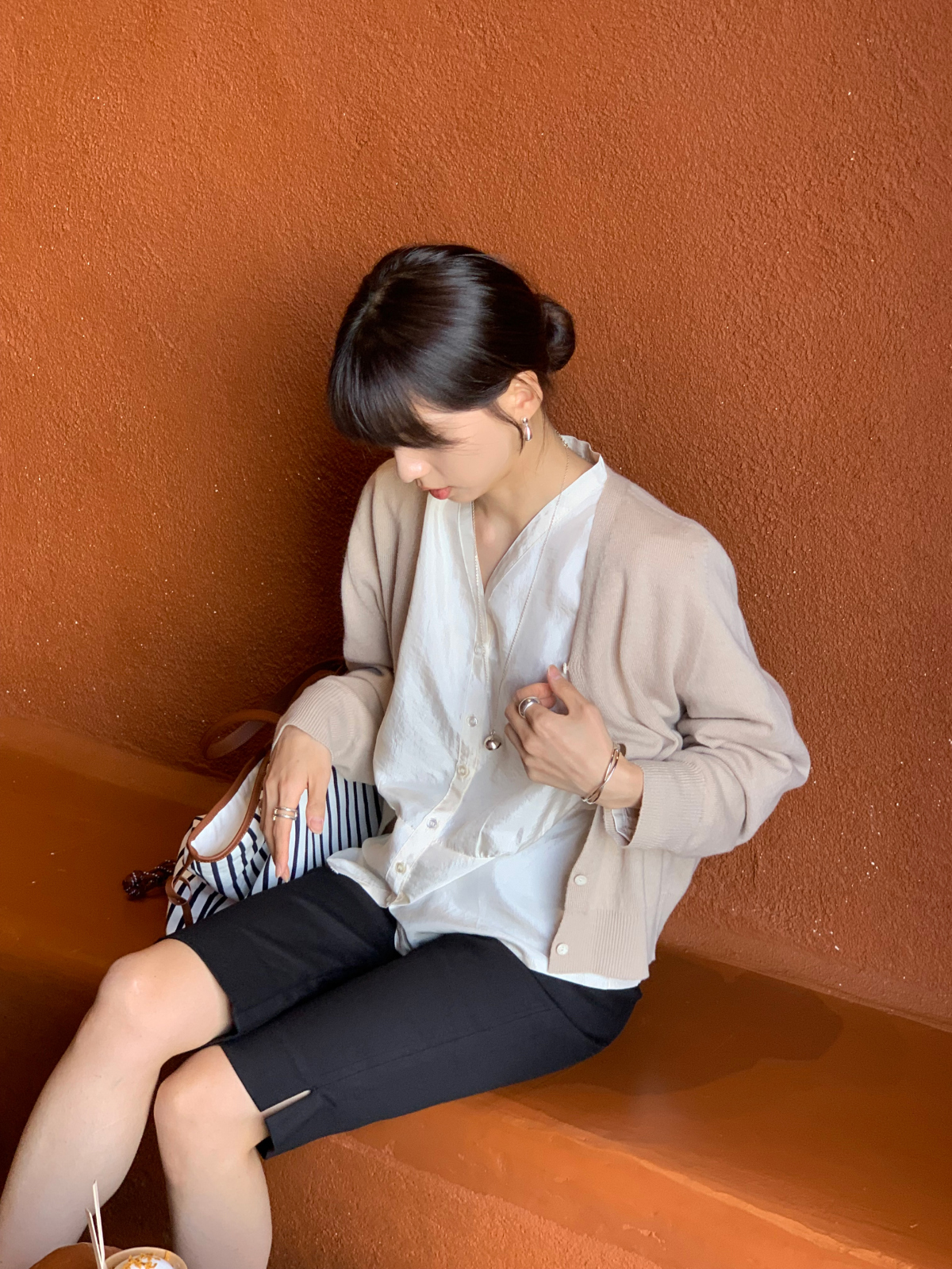 ブラウス モデル画像-S4L122