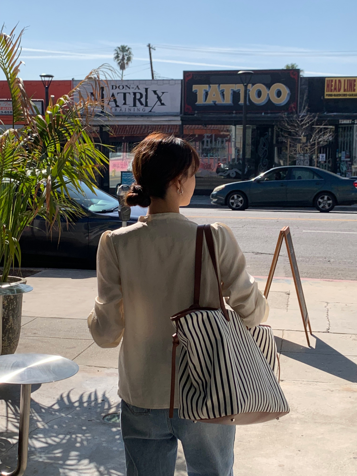 ブラウス モデル画像-S4L37