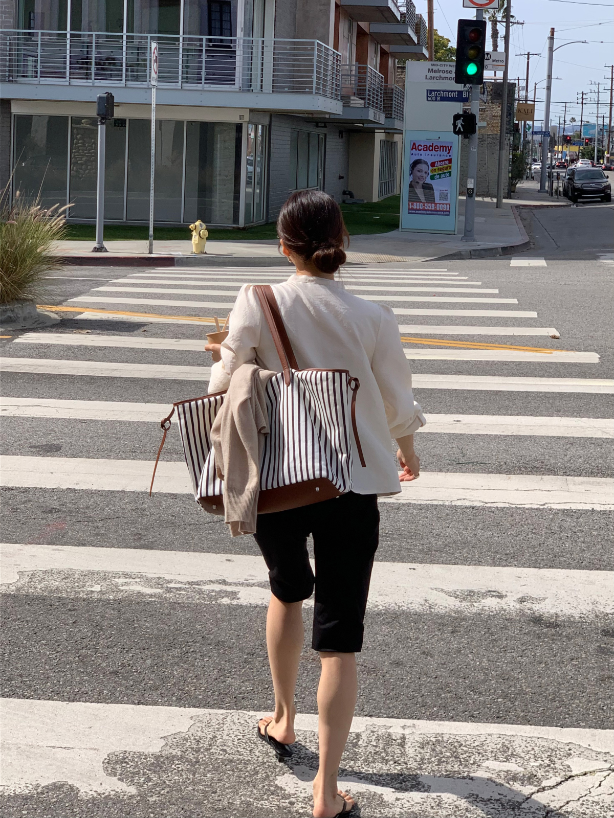 ブラウス モデル画像-S4L137