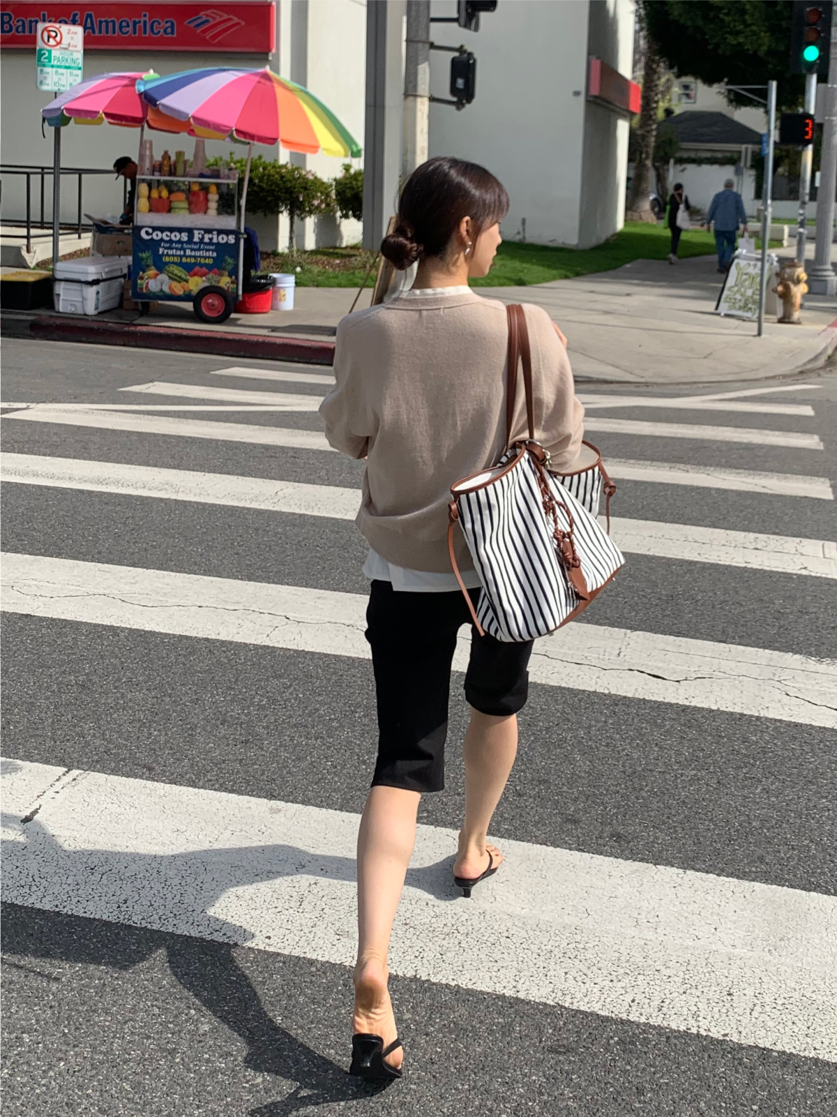 ブラウス モデル画像-S4L99