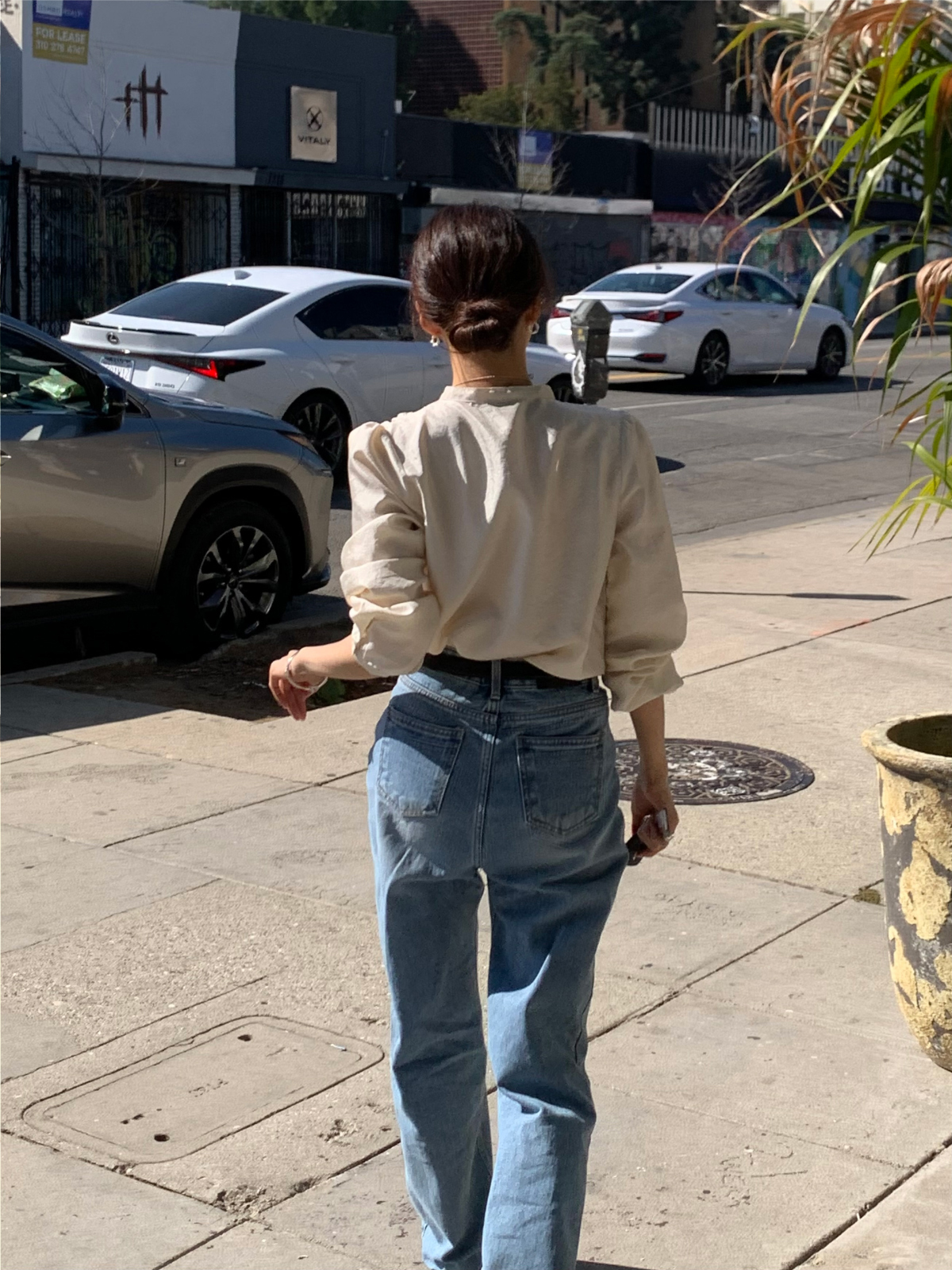 ブラウス モデル画像-S4L17