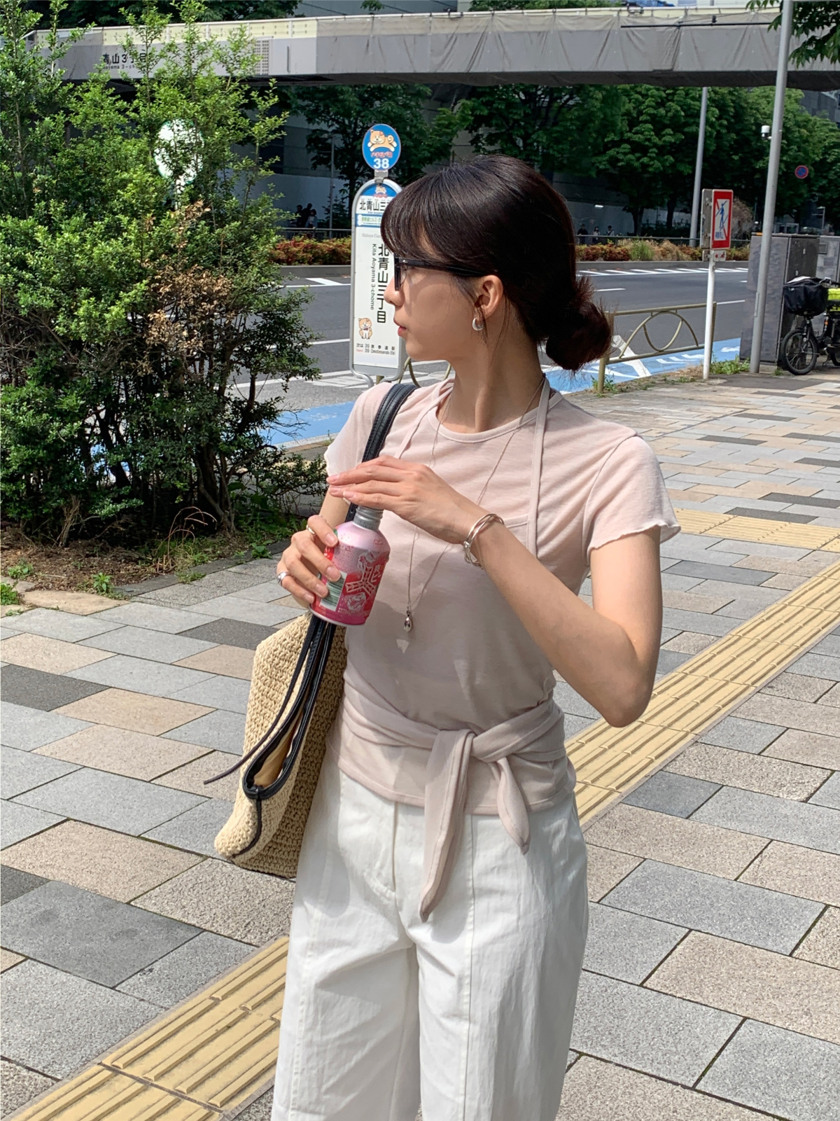 パンツ モデル画像-S5L8