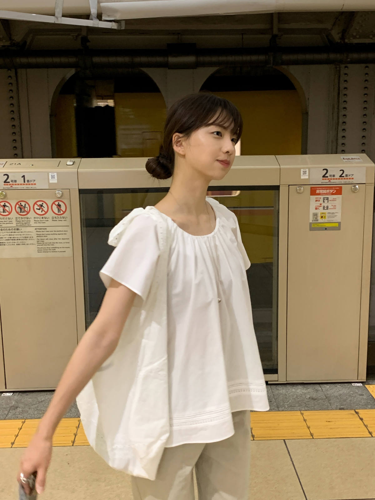 半袖Tシャツ モデル画像-S5L13