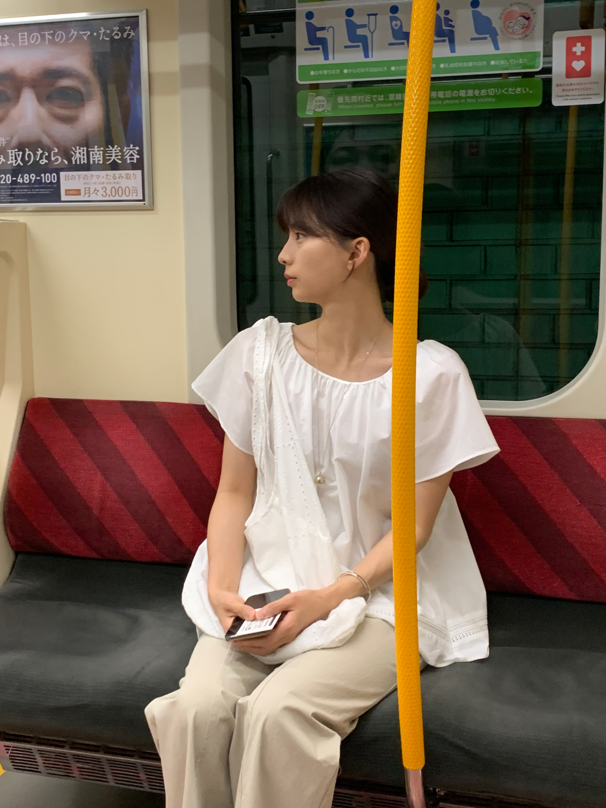 パンツ モデル画像-S4L50