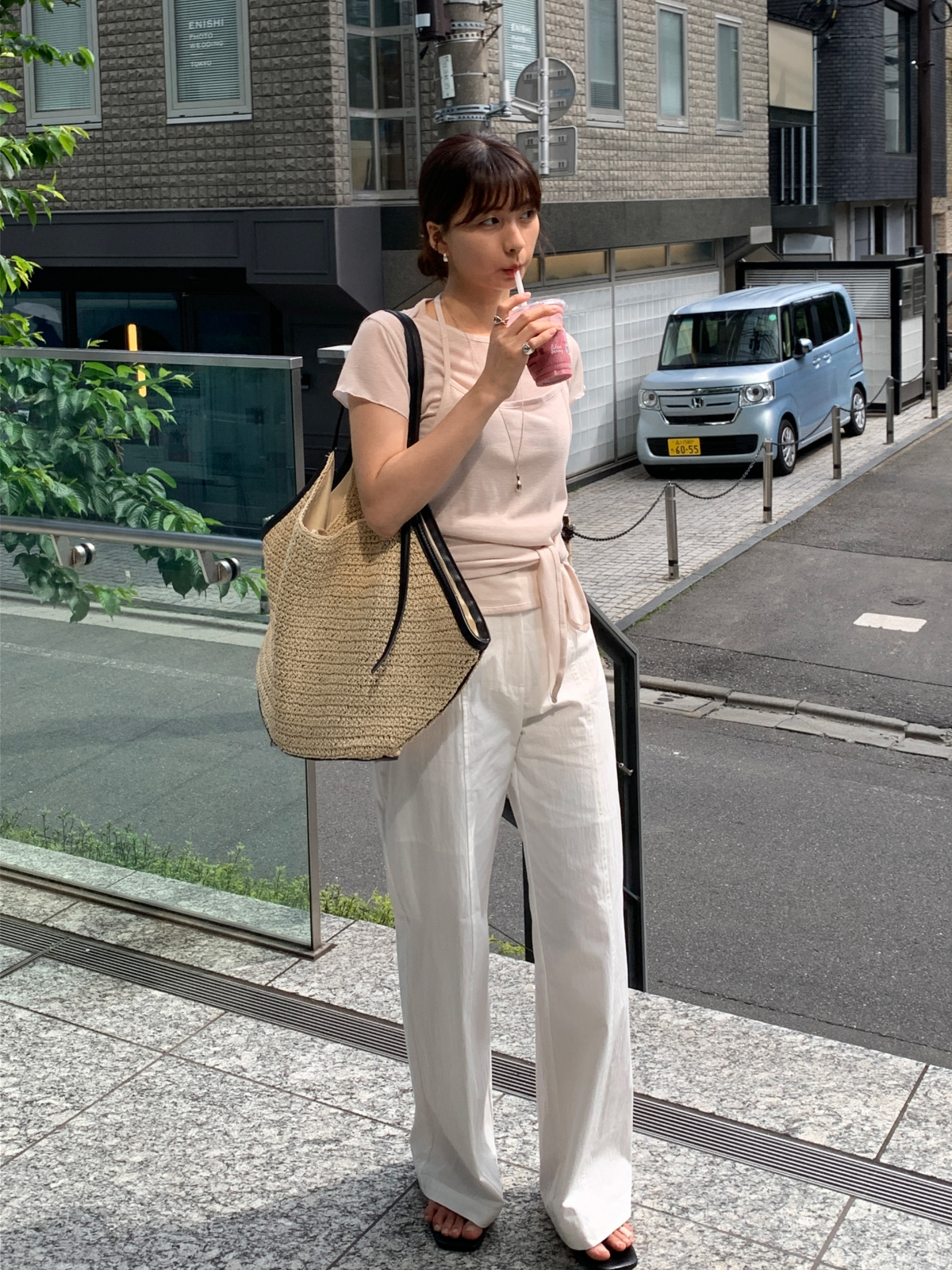 パンツ モデル画像-S5L4