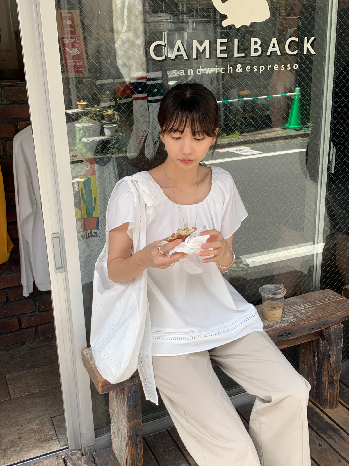 パンツ モデル画像-S4L20