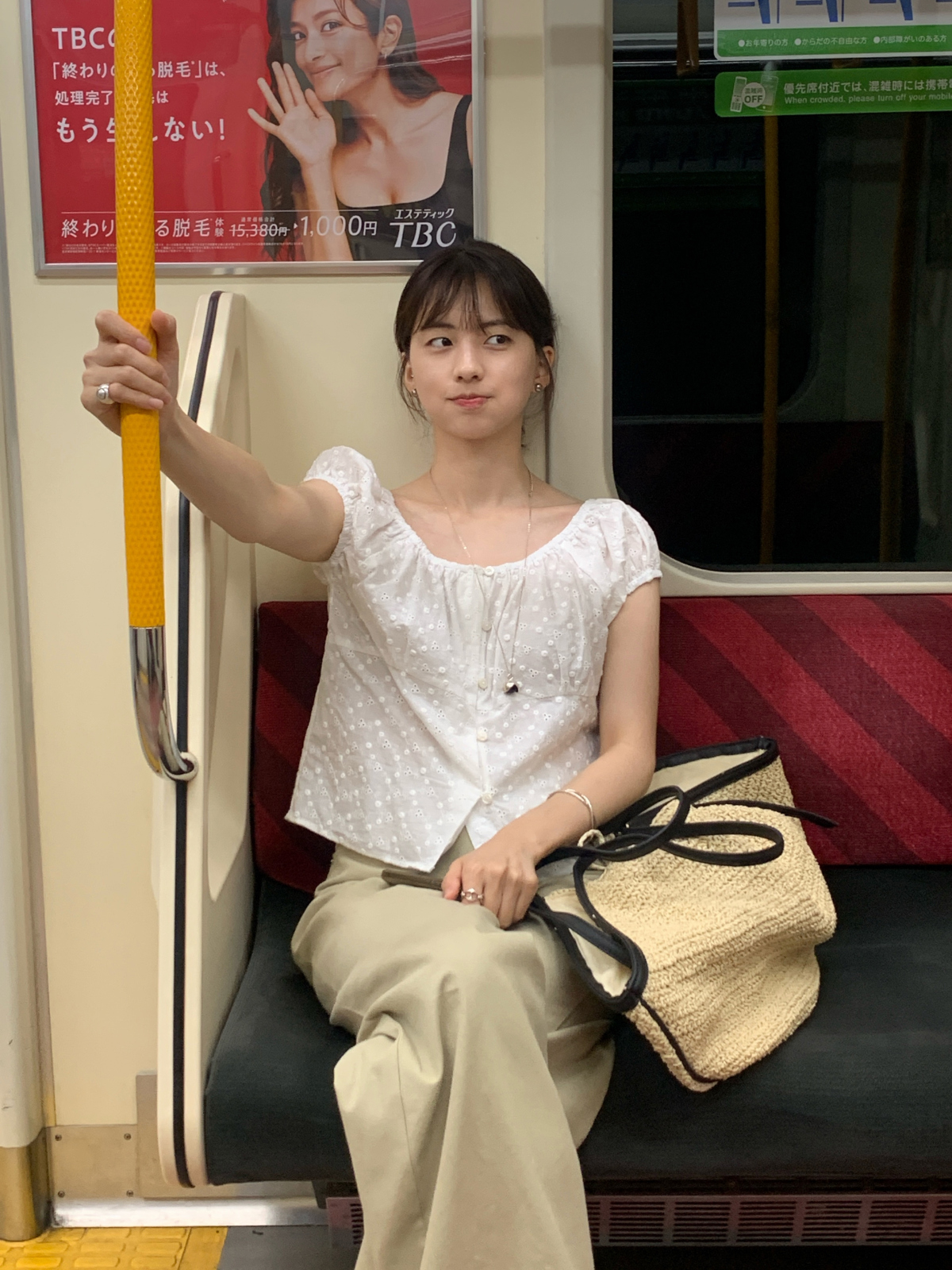 ノースリーブ モデル画像-S3L7