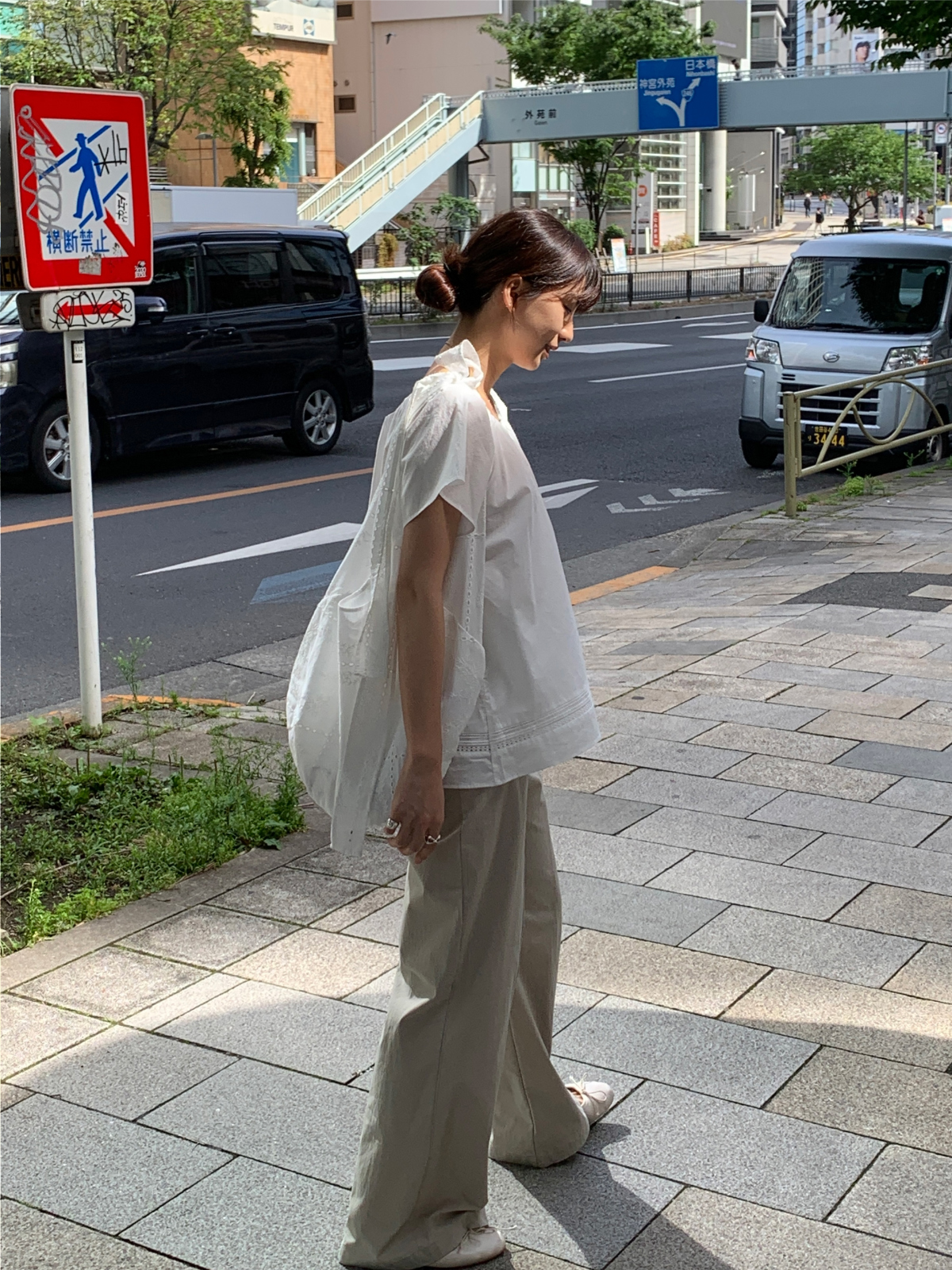 半袖Tシャツ モデル画像-S5L49