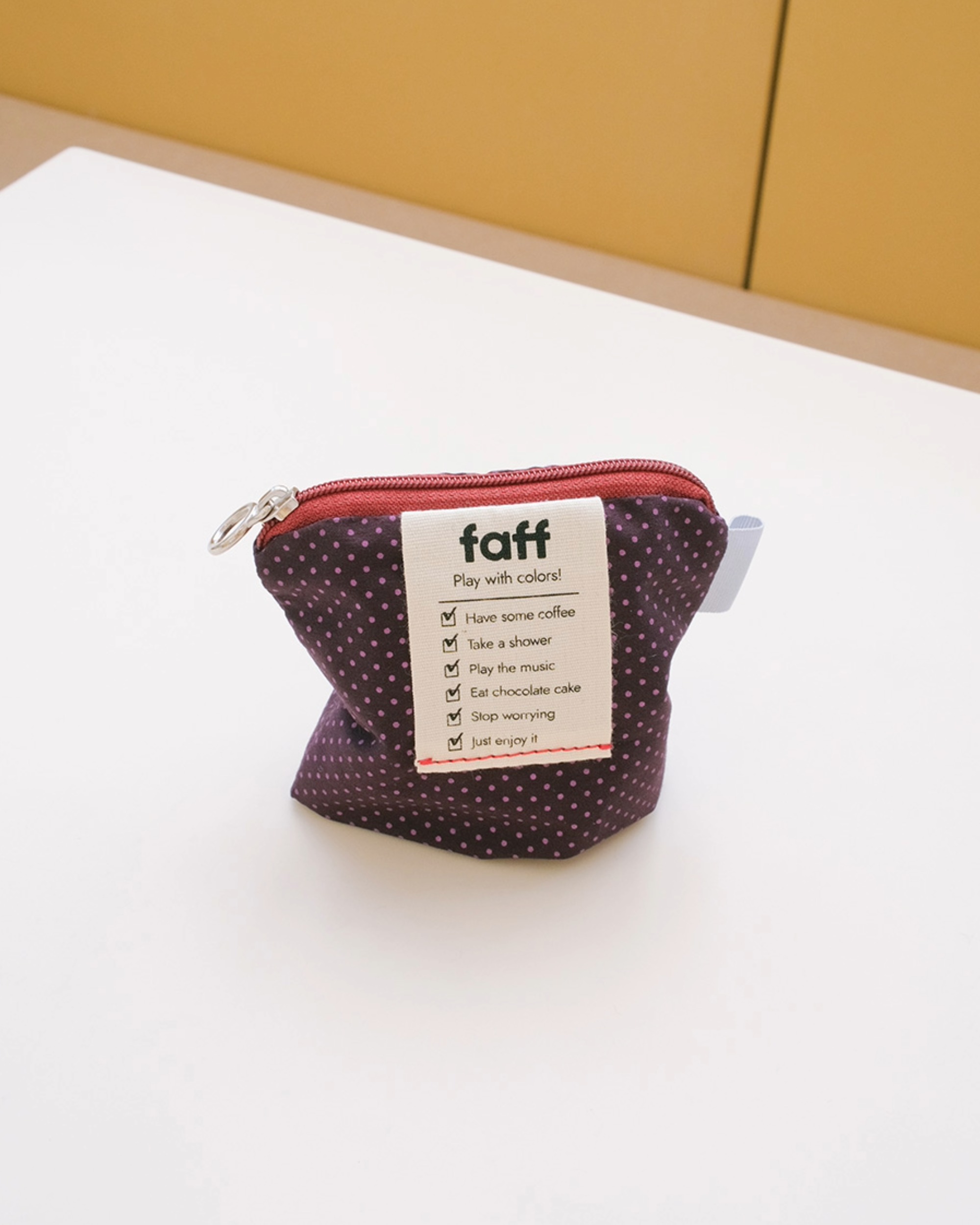 Pouch mini Dot Plum | discover good goods