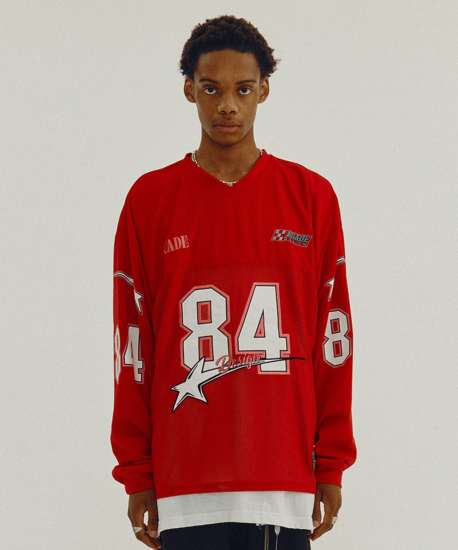 【SUADE】84 STAR RACING LONG SLEEVE★韓国人気★ 追跡付 84 STAR RACING LONG SLEEVE [BLACK] - Suade