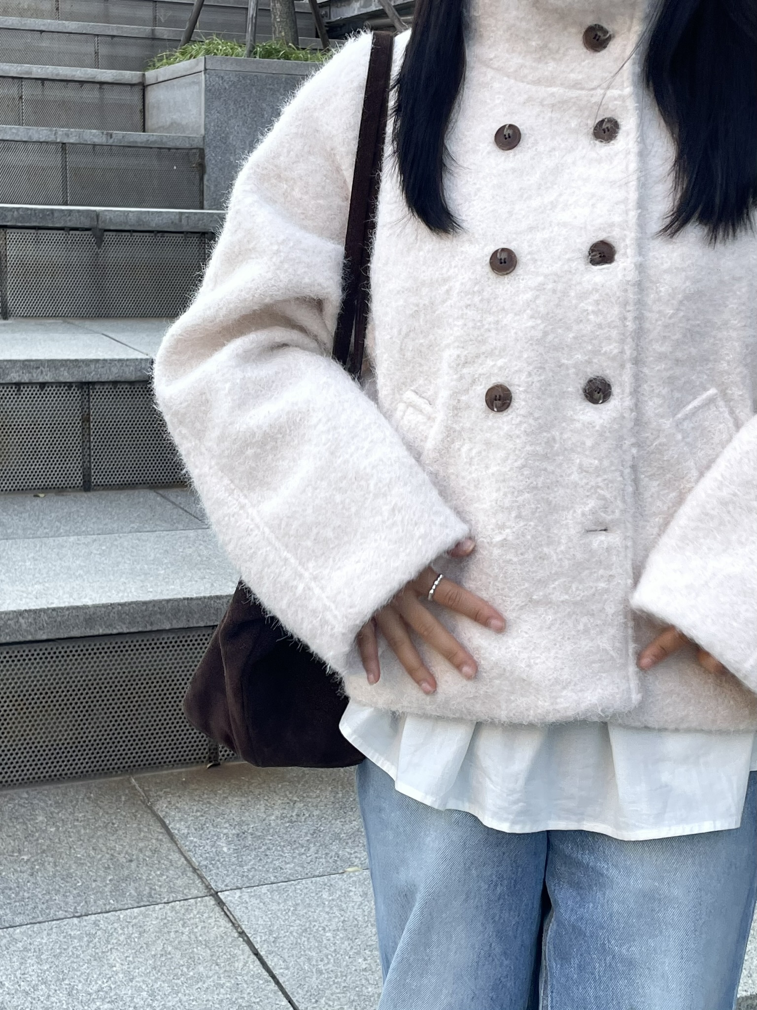 (2 color) 하이넥 부클 숏 코트  High-neck boucle short knitwear 상세 이미지 18