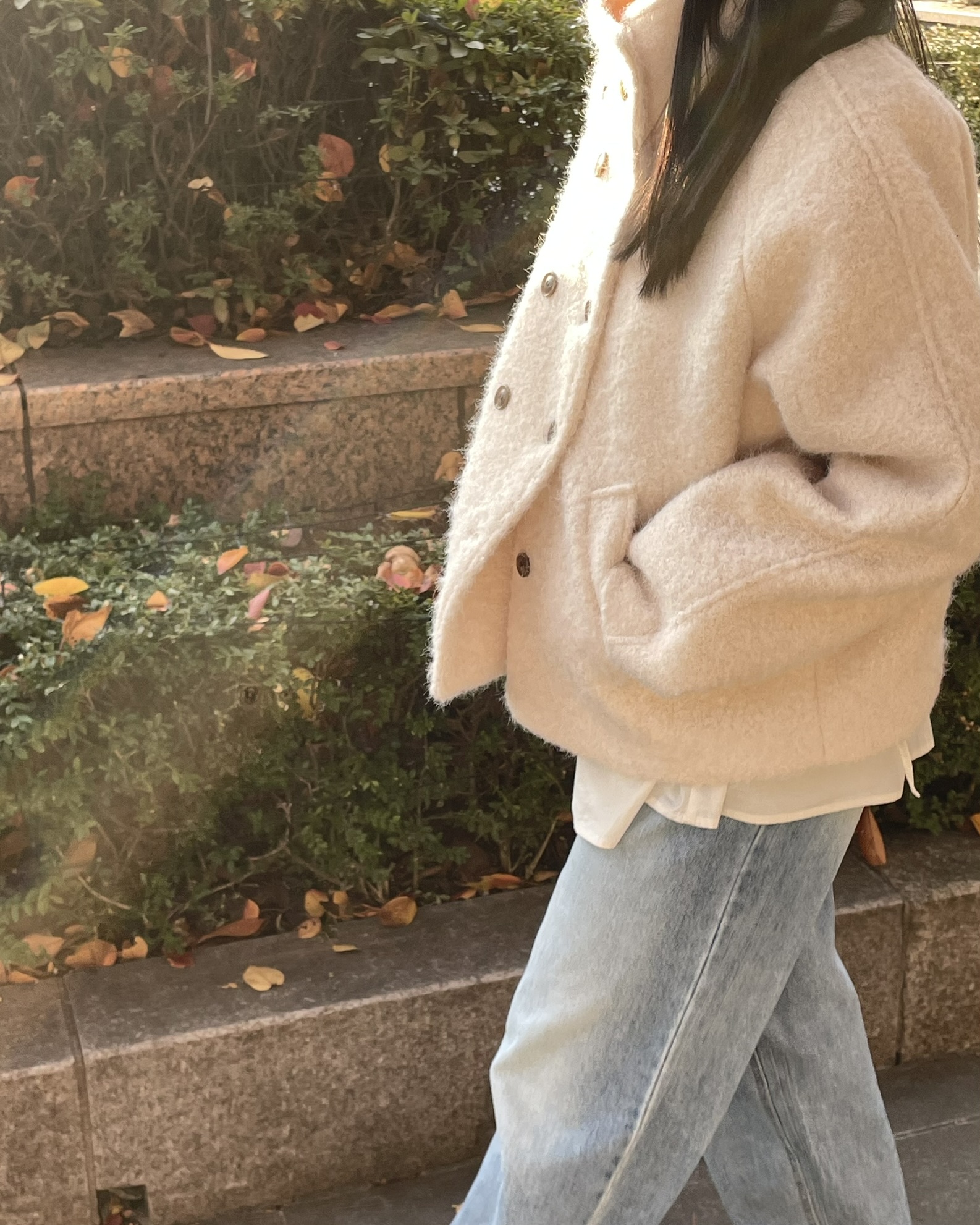 (2 color) 하이넥 부클 숏 코트  High-neck boucle short knitwear 상세 이미지 30