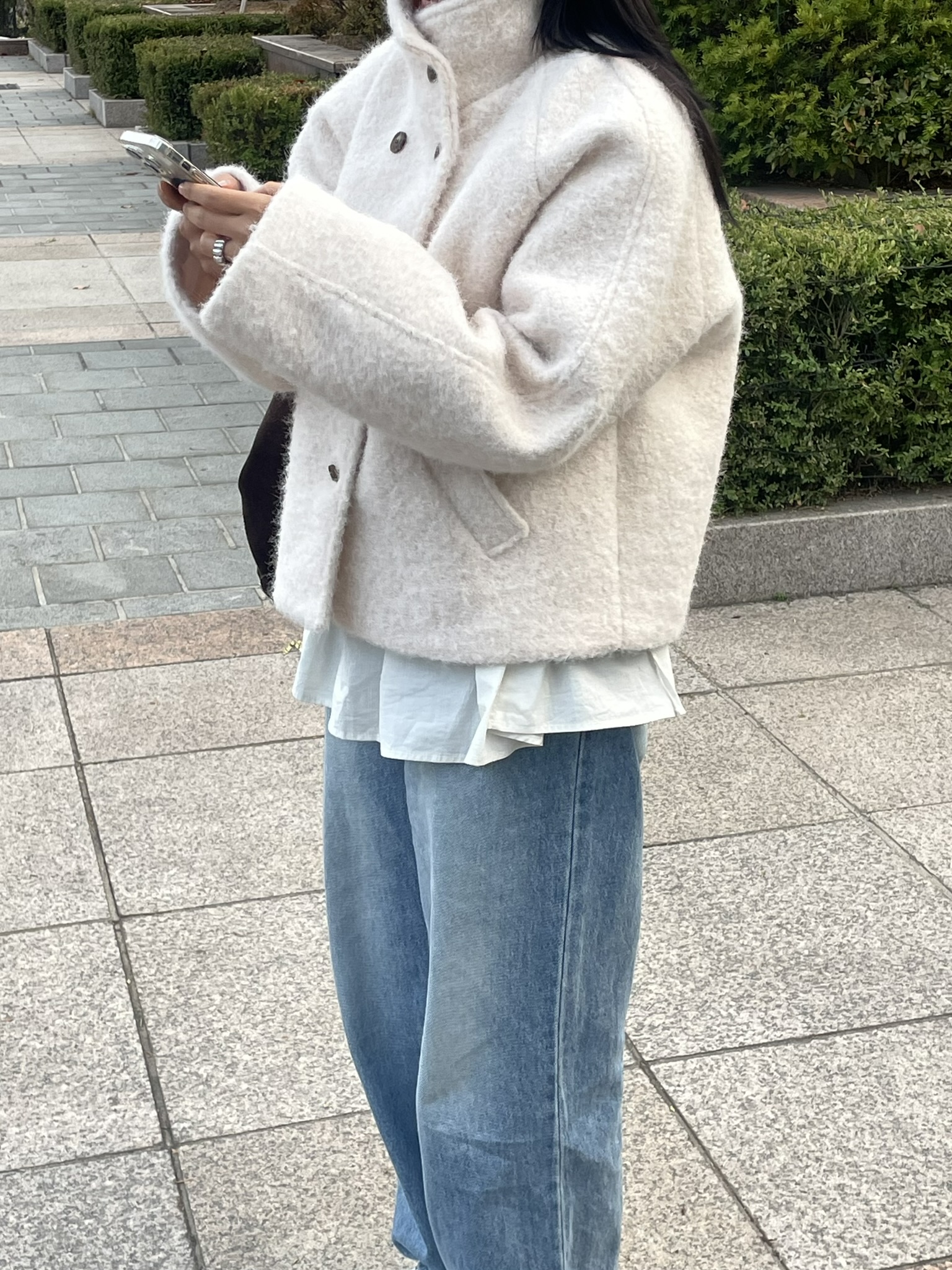 (2 color) 하이넥 부클 숏 코트  High-neck boucle short knitwear 상세 이미지 21